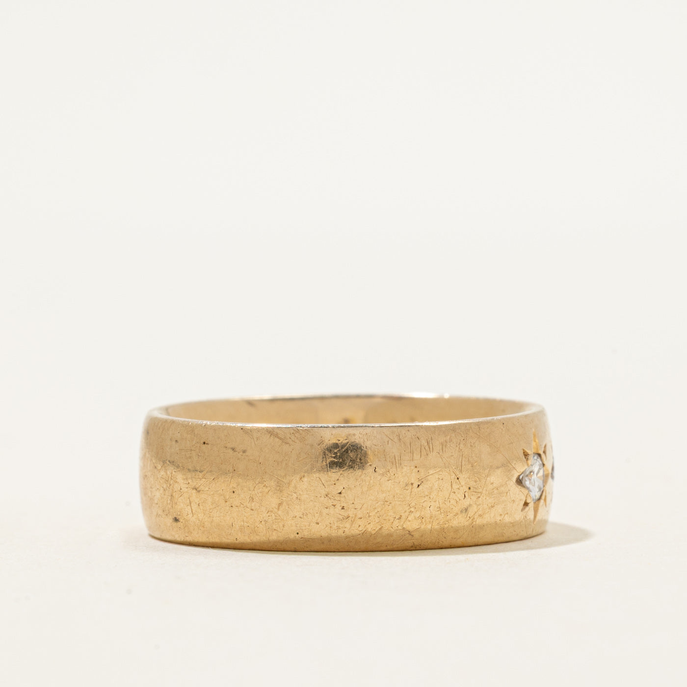 Star Set Three Stone Diamond Band | 0.25ctw | 7.00mm | SZ 10