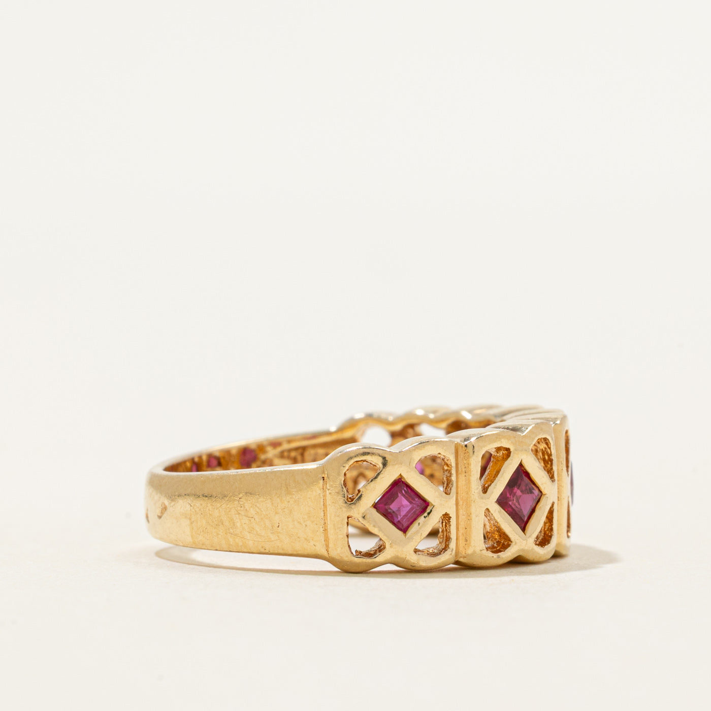 18k Yellow Gold Ruby Openwork Ring | 0.45ctw | SZ 6.75