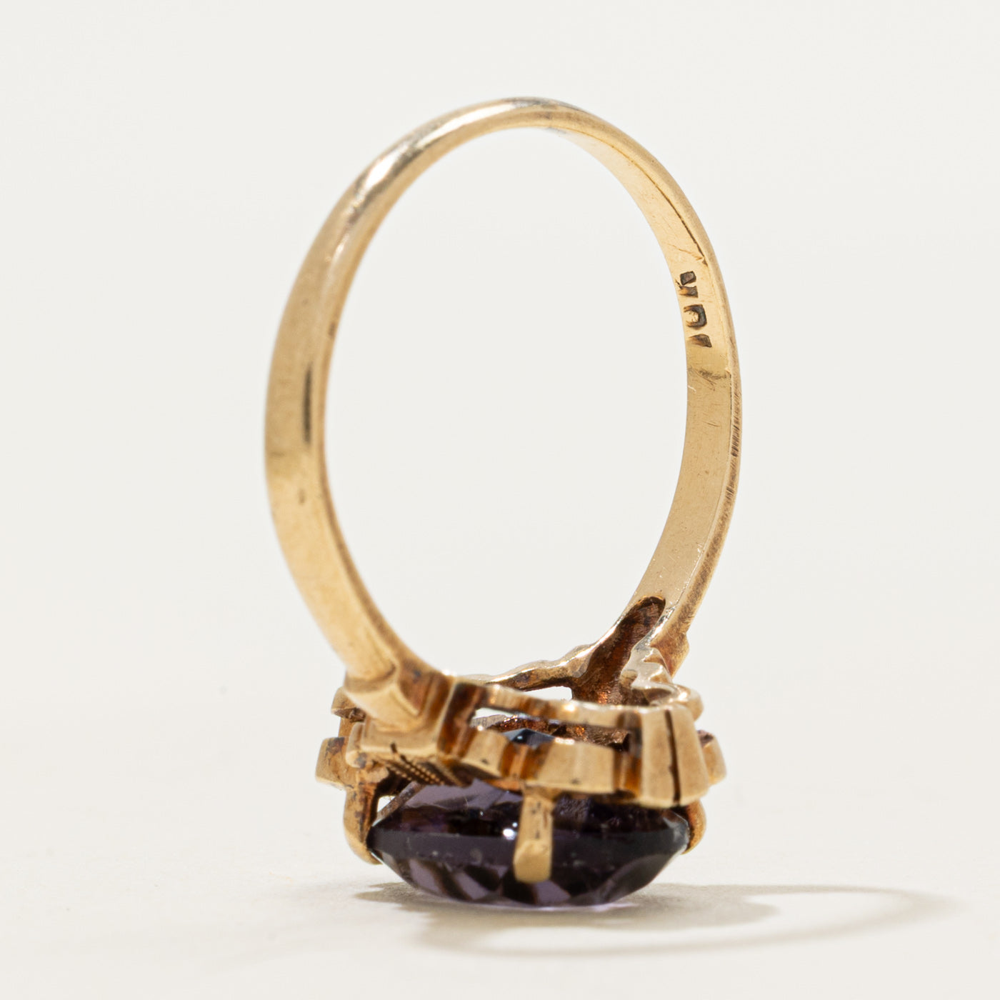 Vintage Glass Engraved Ring | 2.50ct | SZ 5.5
