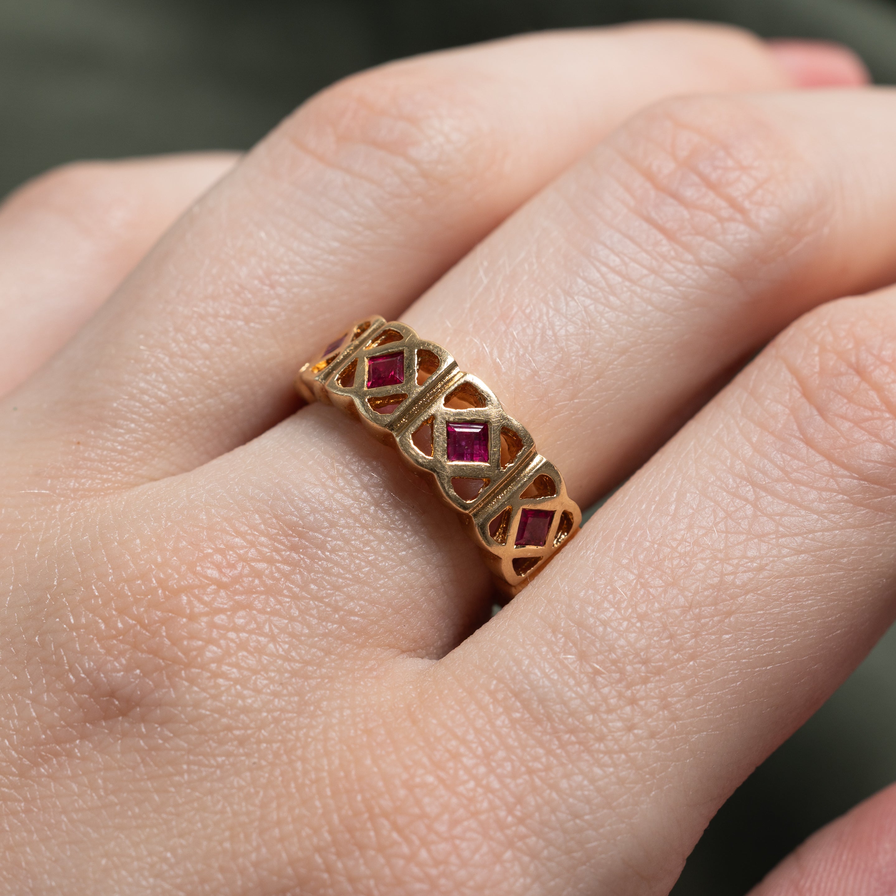 18k Yellow Gold Ruby Openwork Ring | 0.45ctw | SZ 6.75
