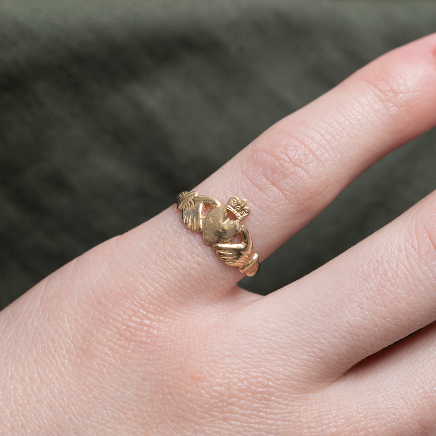 Birmingham 9k Yellow Gold Claddagh Ring | SZ 4.0
