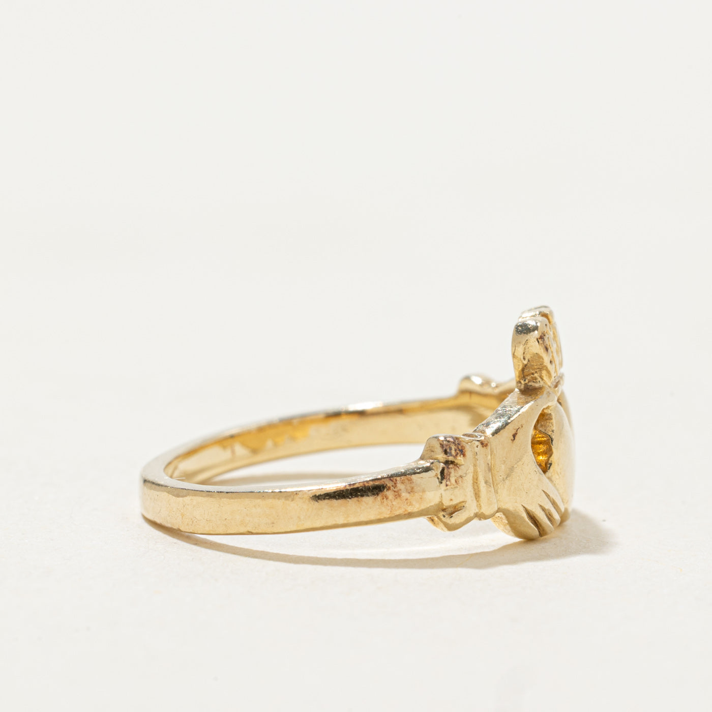 2000 Dublin 10k Yellow Gold Claddagh Ring | SZ 4.75