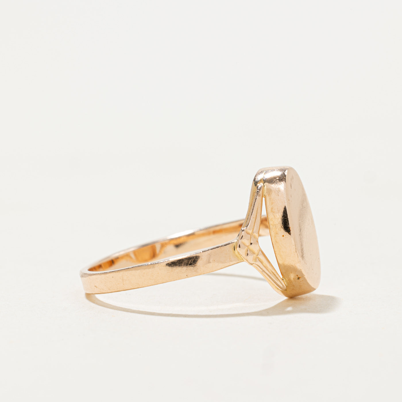 1992 Soviet Hallmarked 14k Yellow Gold Signet Ring | SZ 8.0