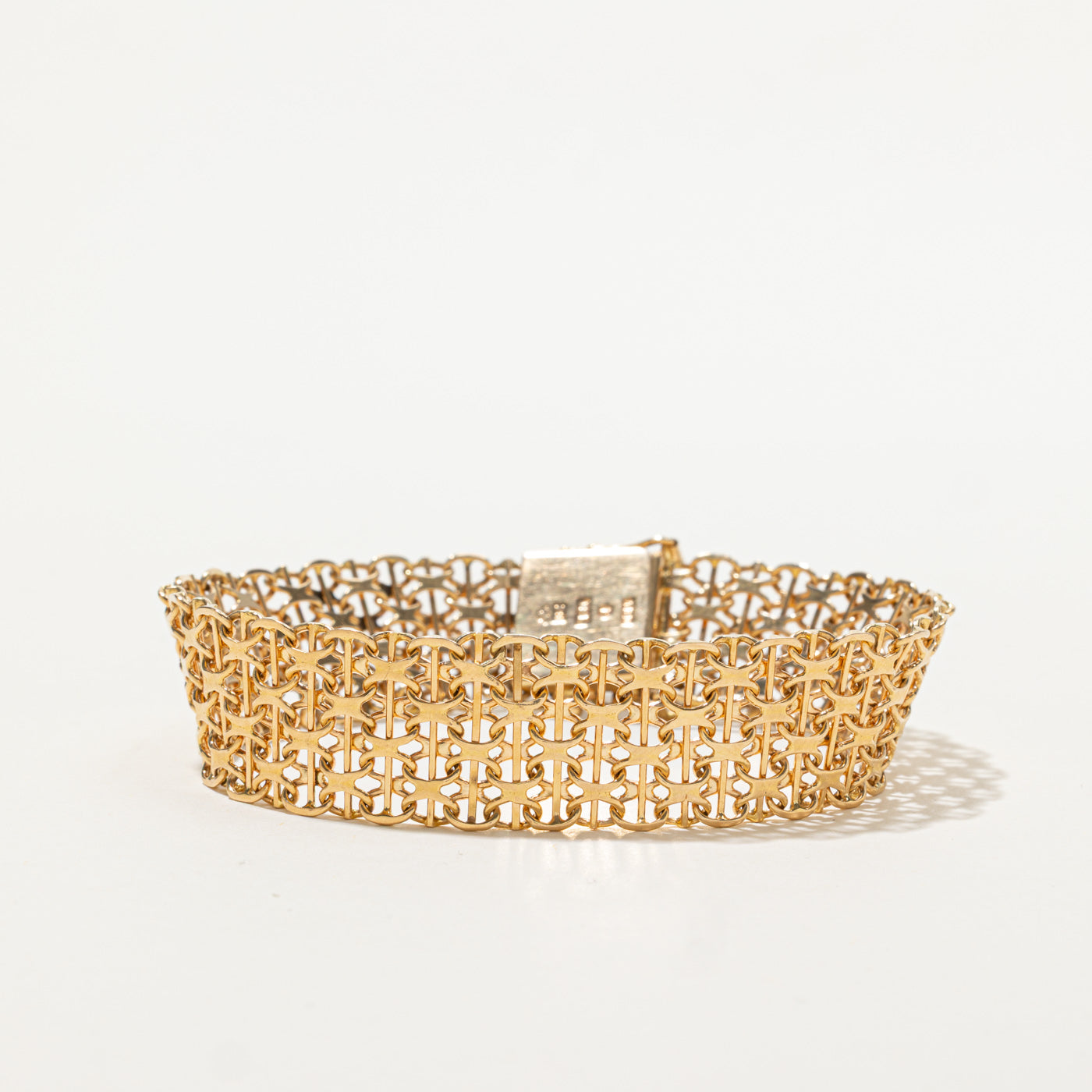 1974 Swedish 18k Yellow Gold Bismarck Chain Bracelet | 7.5"