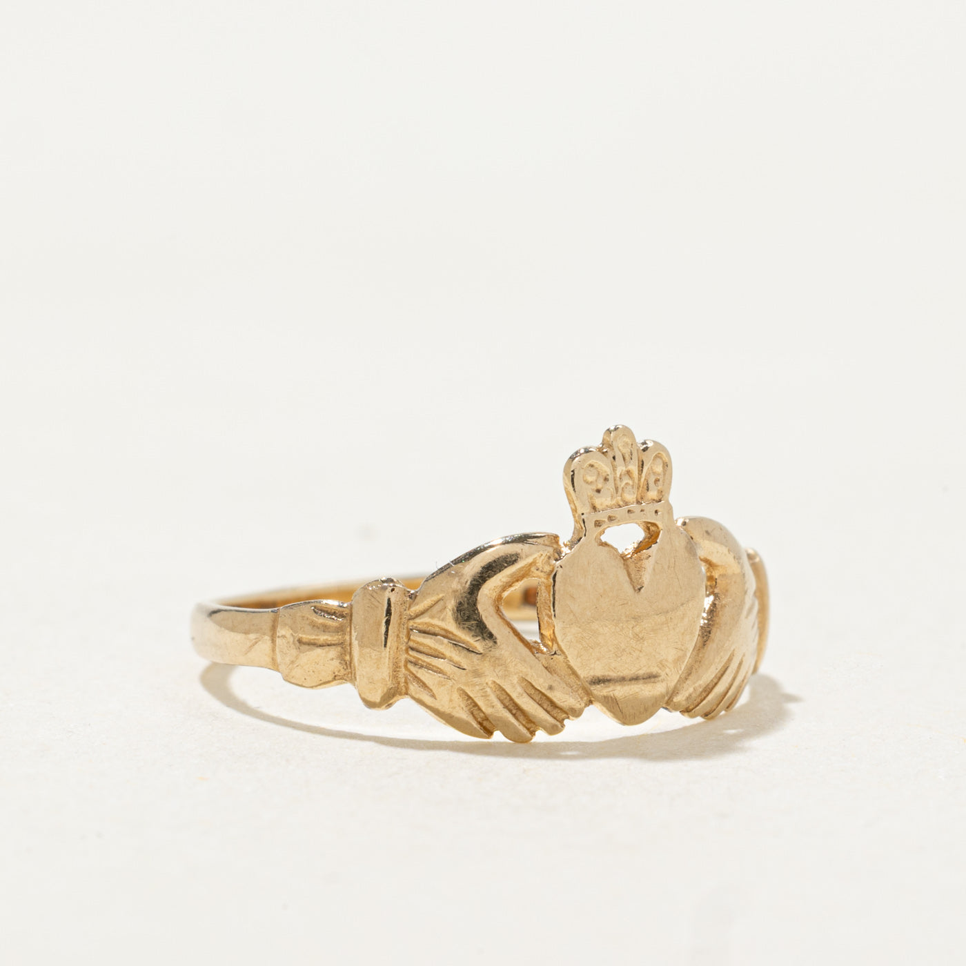 Birmingham 9k Yellow Gold Claddagh Ring | SZ 4.0
