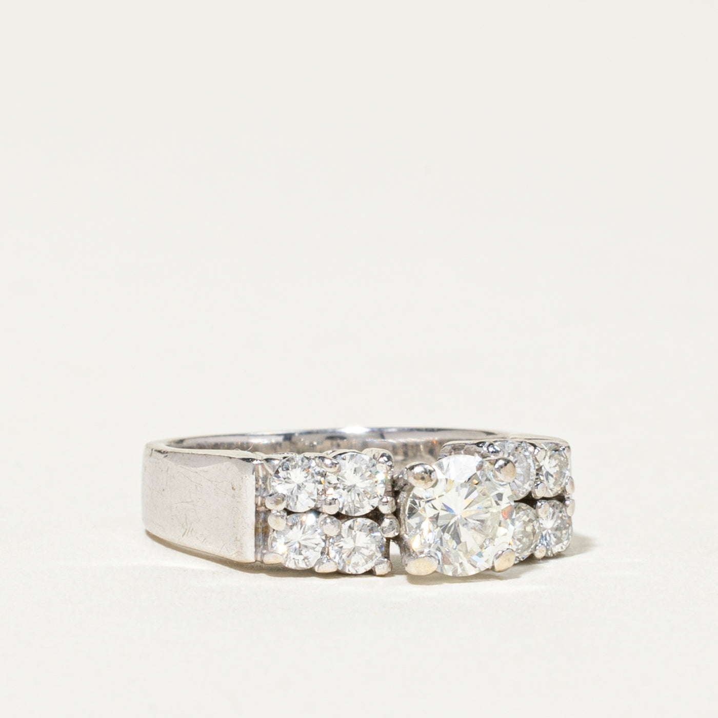 Round Brilliant Cut Diamond Accented Engagement Ring | 0.62ct VS2 H/I, 0.56ctw | SZ 5.25