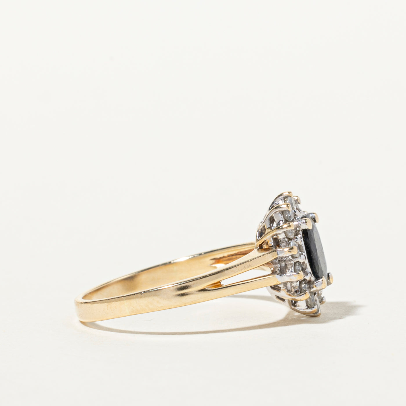 Oval Cut Sapphire & Diamond Petal Halo Ring | 0.67ct, 0.21ctw | SZ 7.5