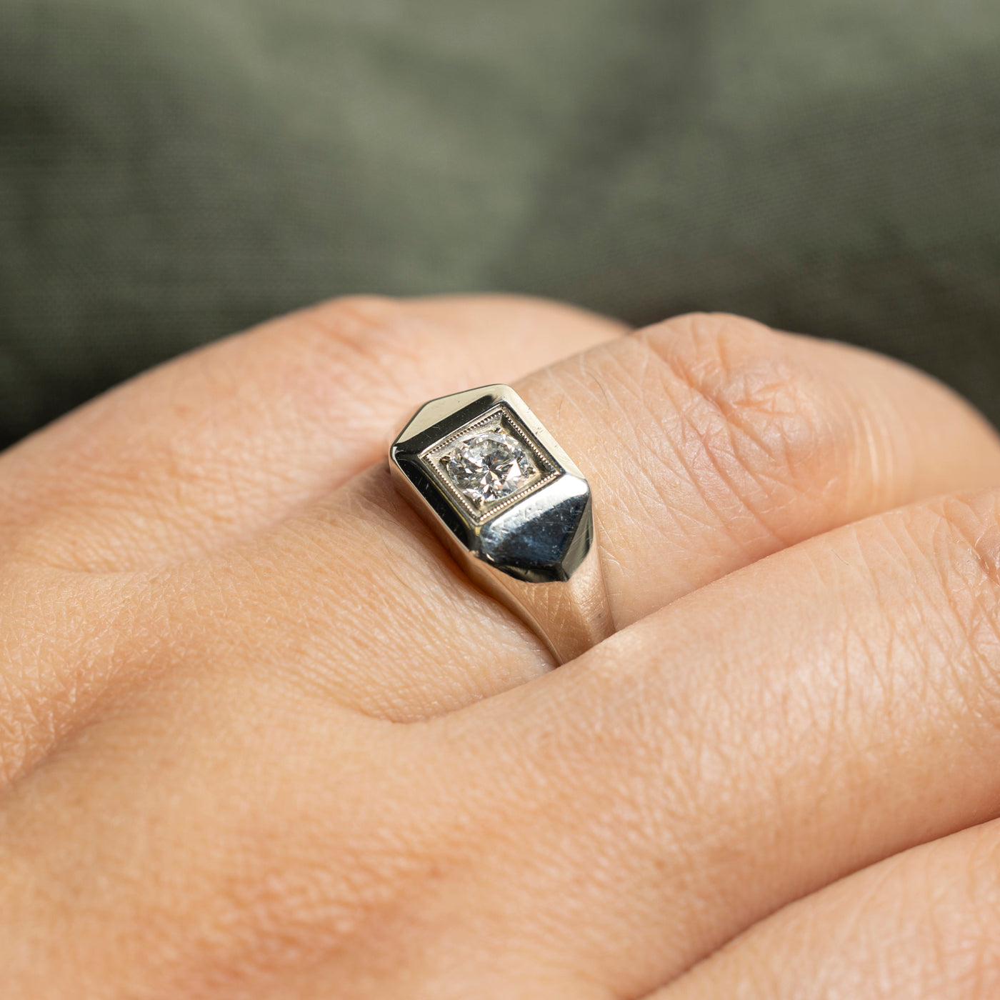 Solitaire Diamond Signet Ring | 0.25ct | SZ 7.5
