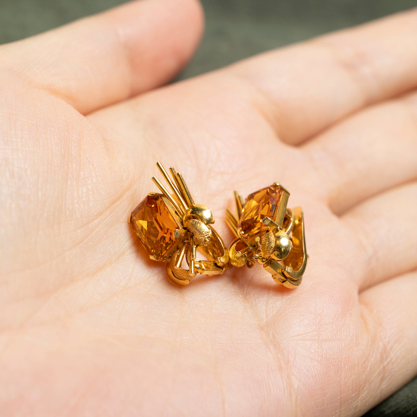18k Brownish Orange Sapphire Stud Earring | 7.00ctw