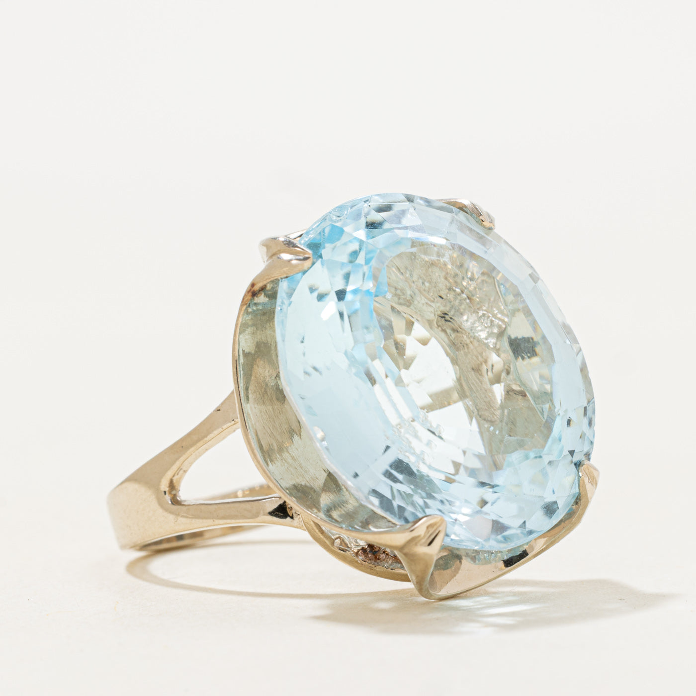 Oval Cut Blue Topaz Cocktail Ring | 37.5ct | SZ 7.75 |