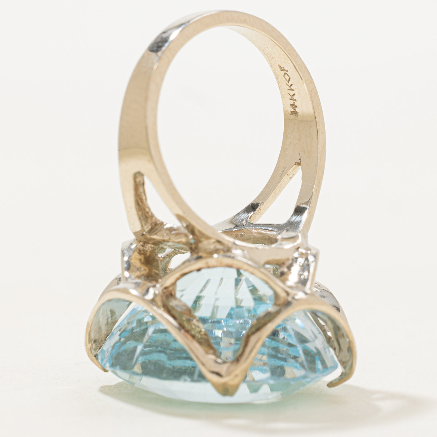 Oval Cut Blue Topaz Cocktail Ring | 37.5ct | SZ 7.75 |