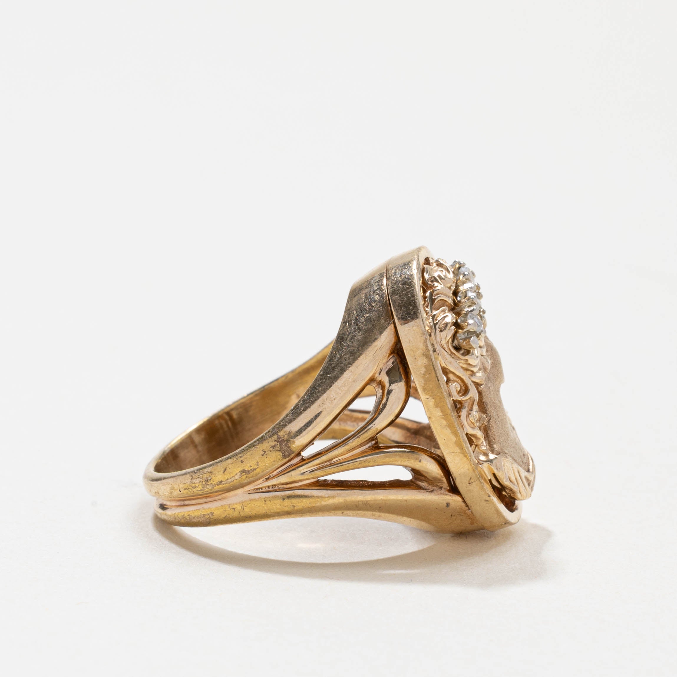 10k White Sapphire Portrait Ring | 0.05ctw | SZ 4.5