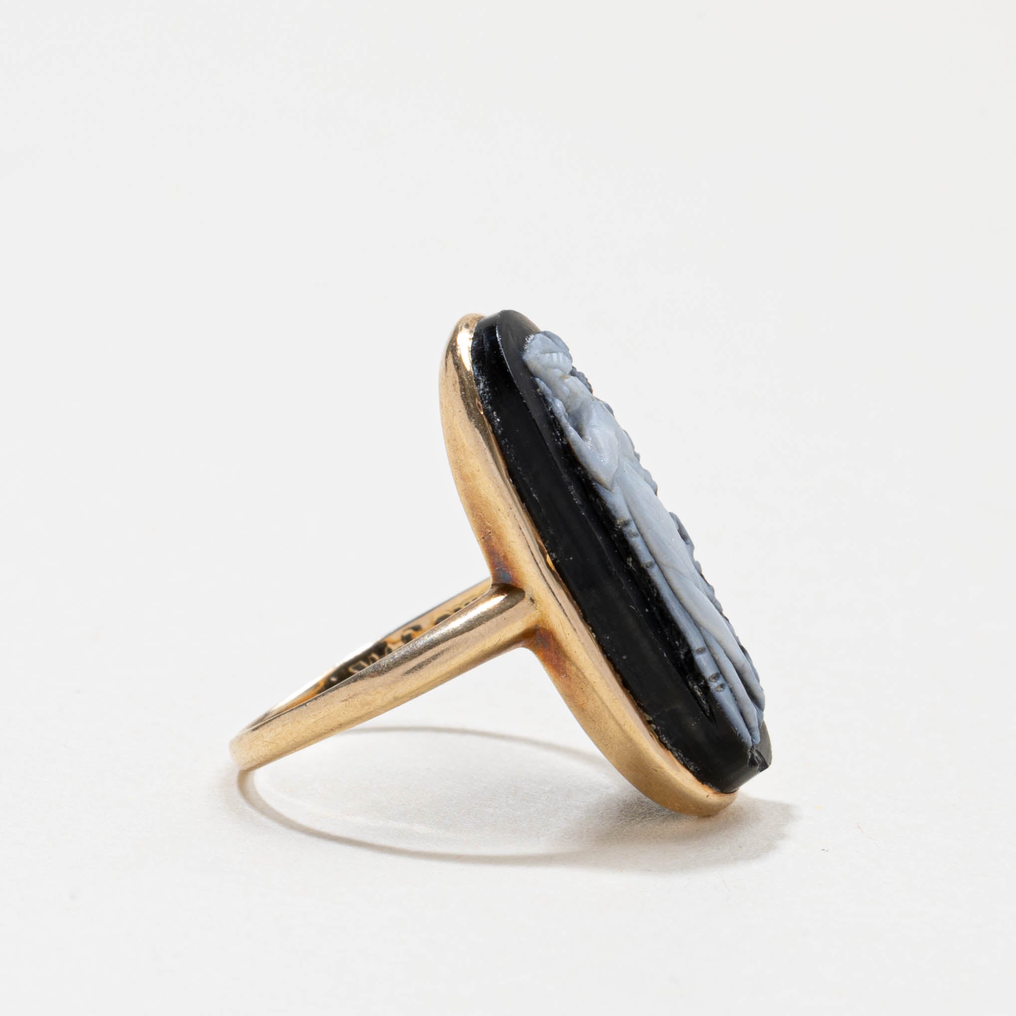 'Birks' 14k Agate Cameo Ring | 4.00ct | SZ 4.0