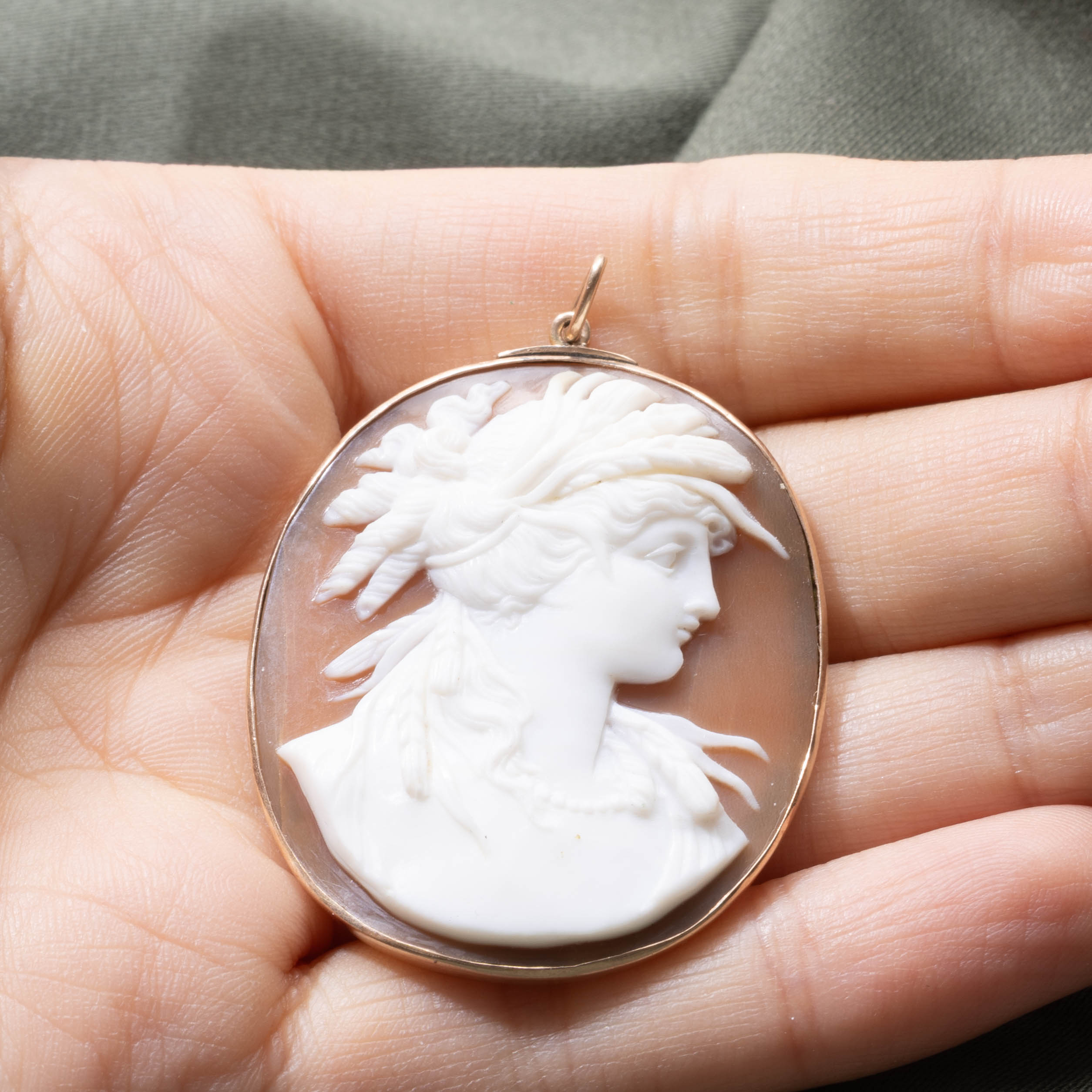 Pendentif camée coquillage victorien en or 10 carats (réf. 9141-32) | 20,00 ct