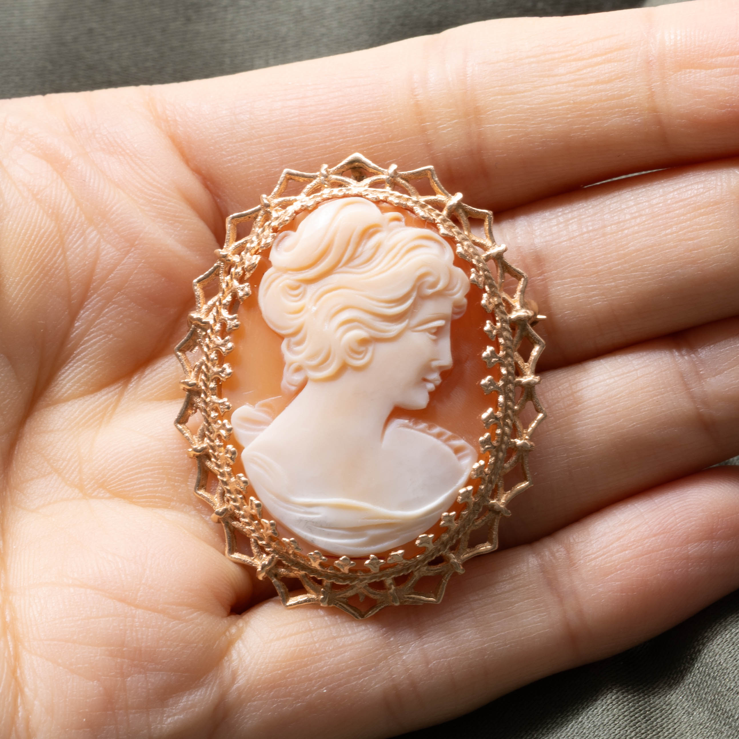 Pendentif orné camée coquillage 9141-35 en or 14 carats | 15,00 ct