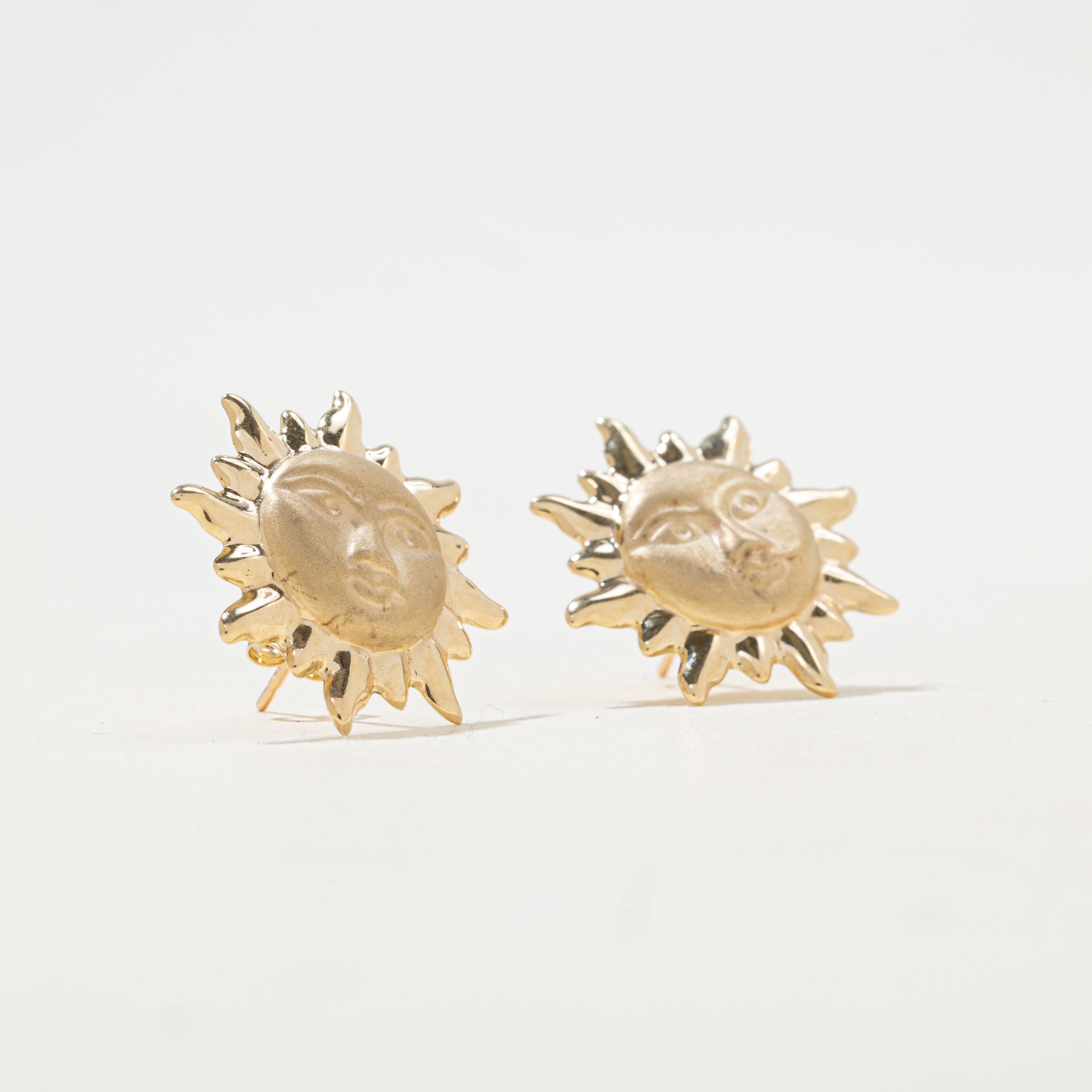 10k Yellow Gold Sun Stud Earrings