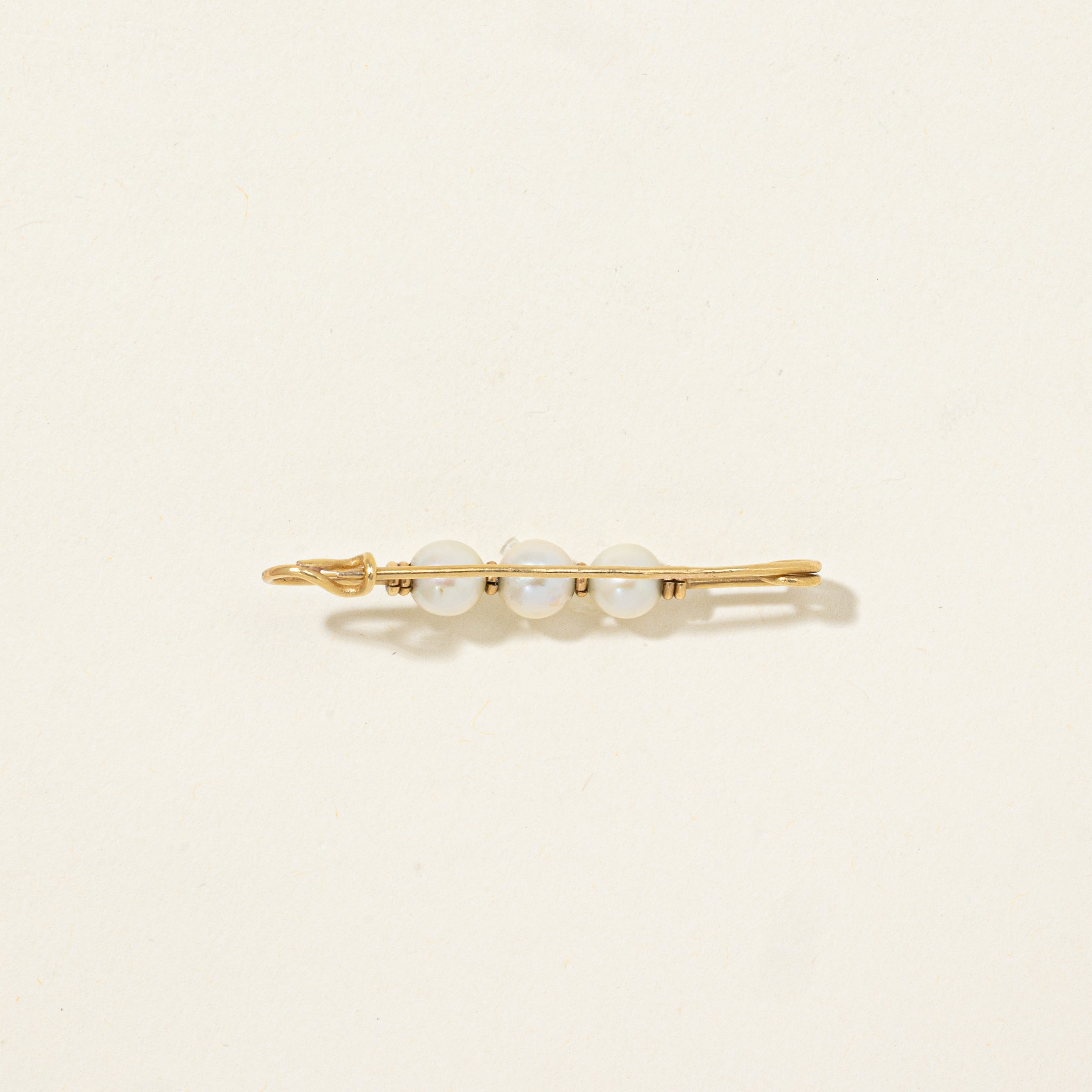 18k Three Stone Pearl Safety Pin Brooch