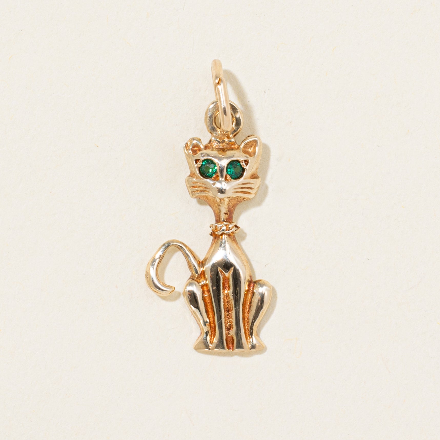 Synthetic Emerald Cat Pendant | 0.02ctw
