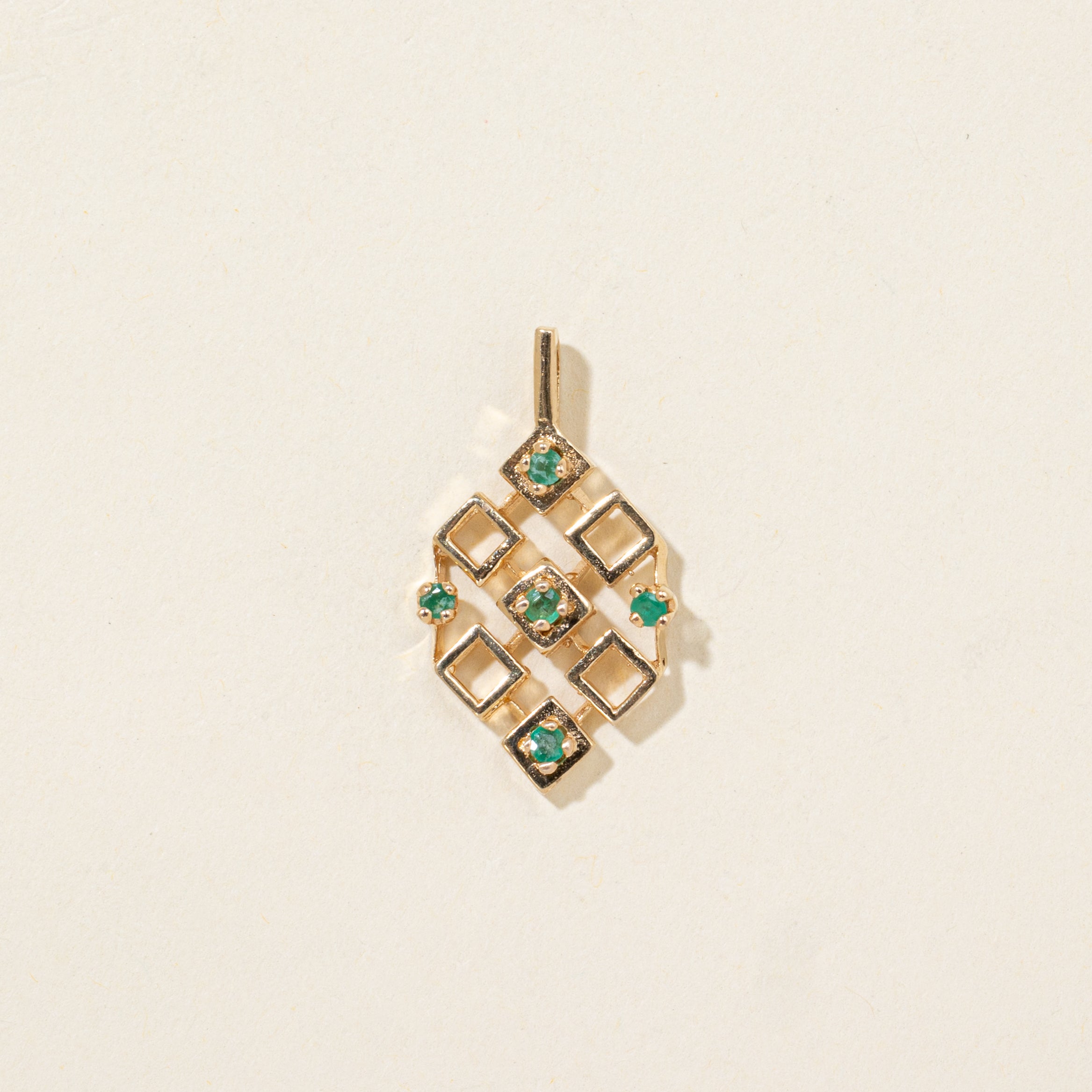 Emerald Geometric Pendant | 0.20ctw