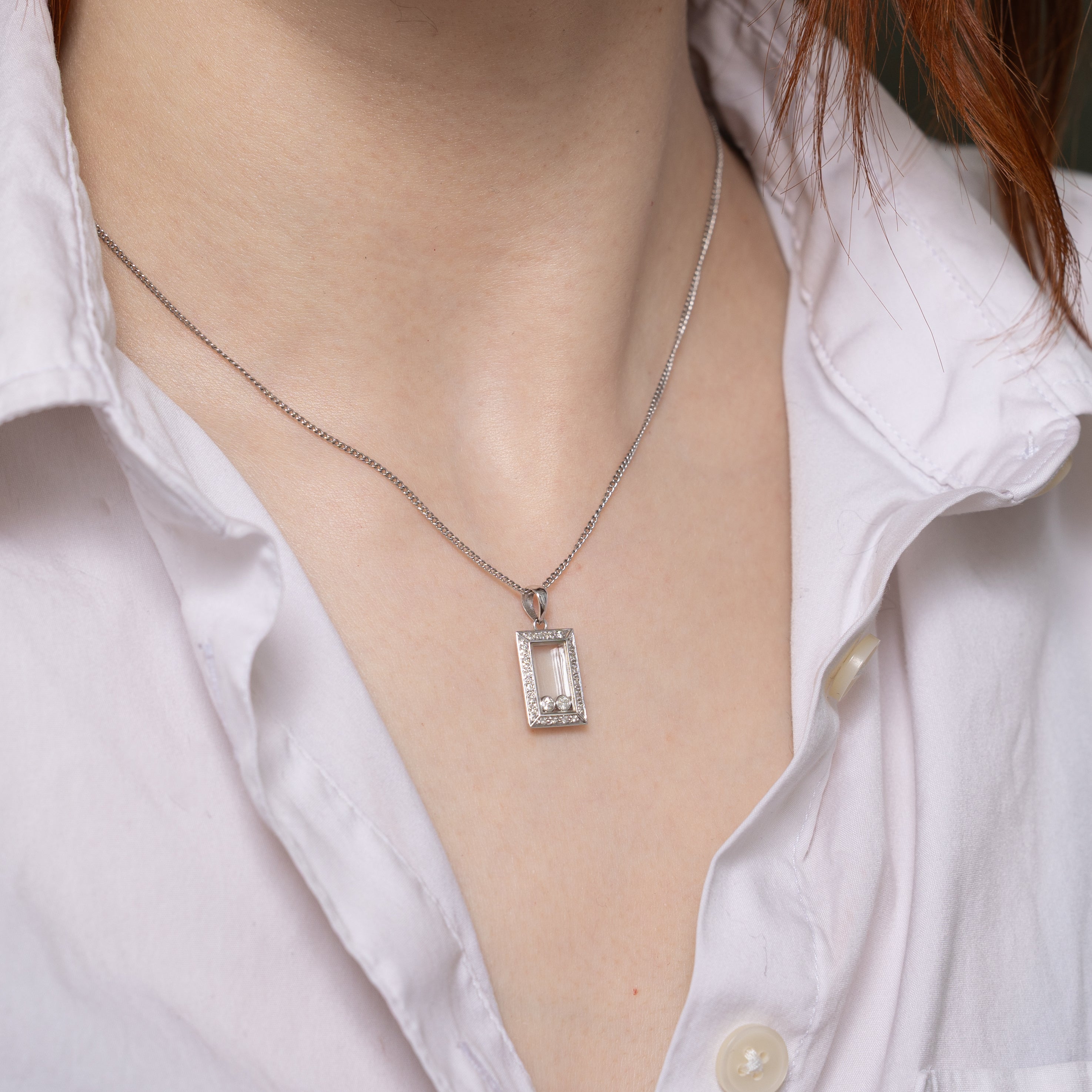 18k White Gold Floating Diamond Pendant | 0.08ctw