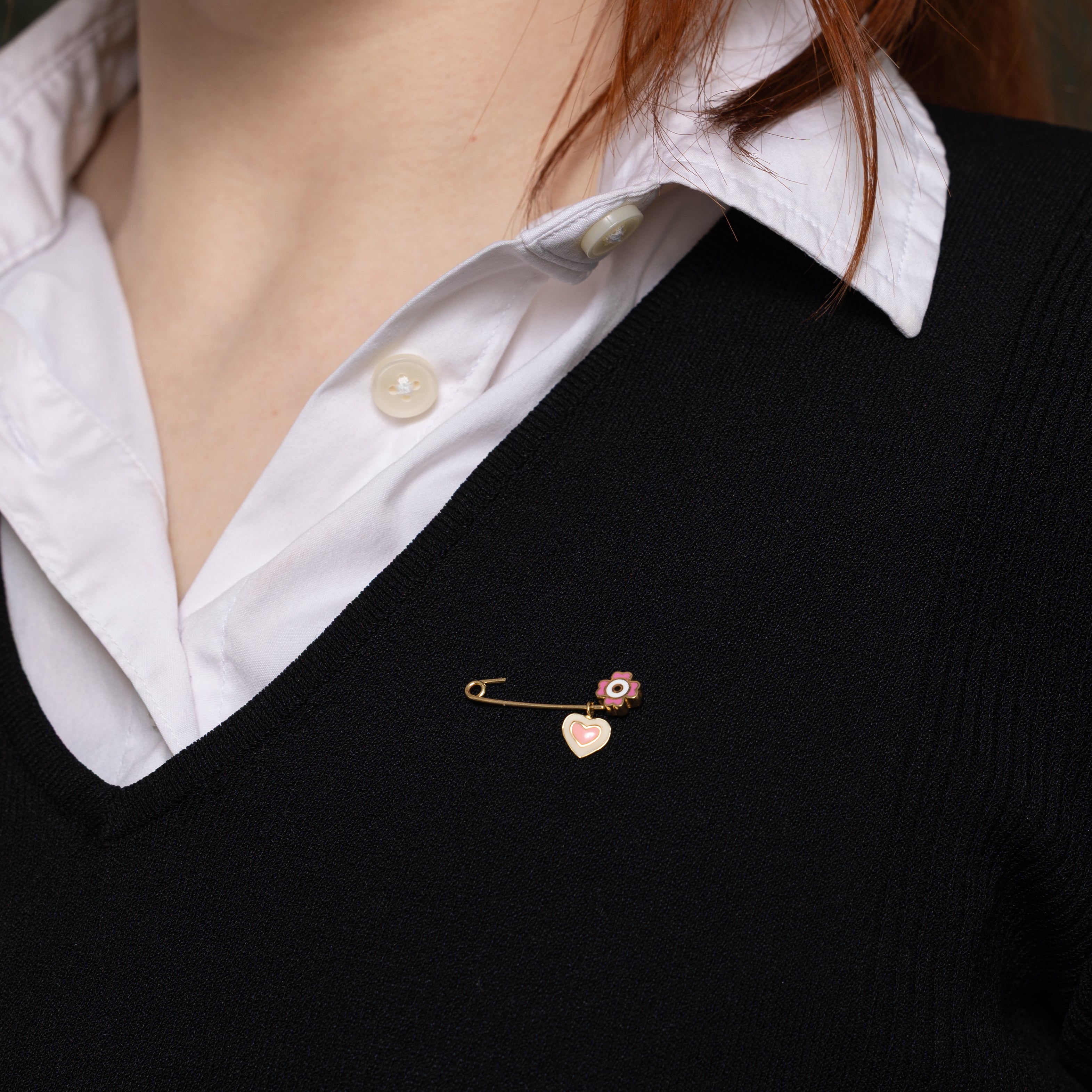 18k Yellow Gold Enamel Heart Safety Pin Brooch