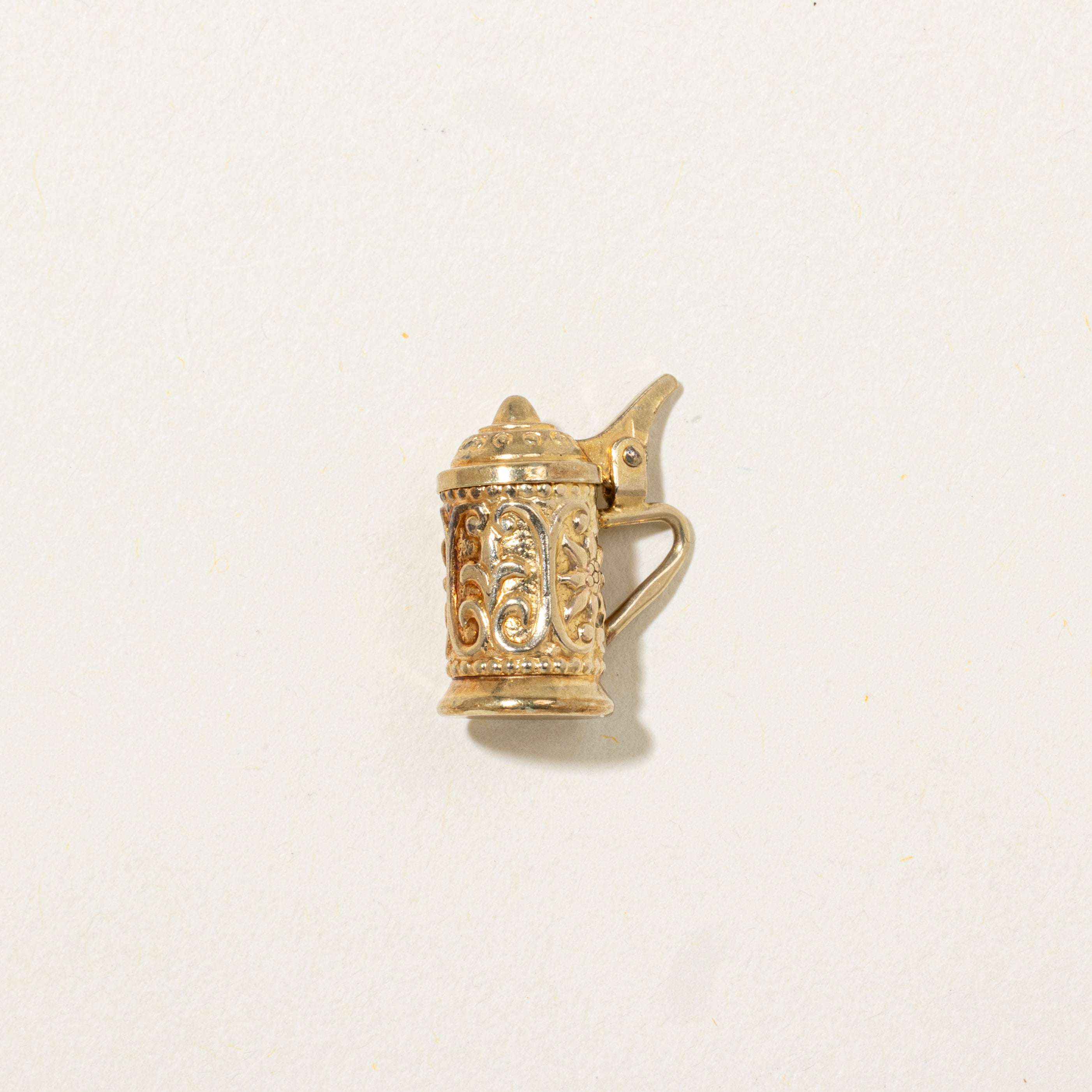 8k Yellow Gold Beer Stein Charm