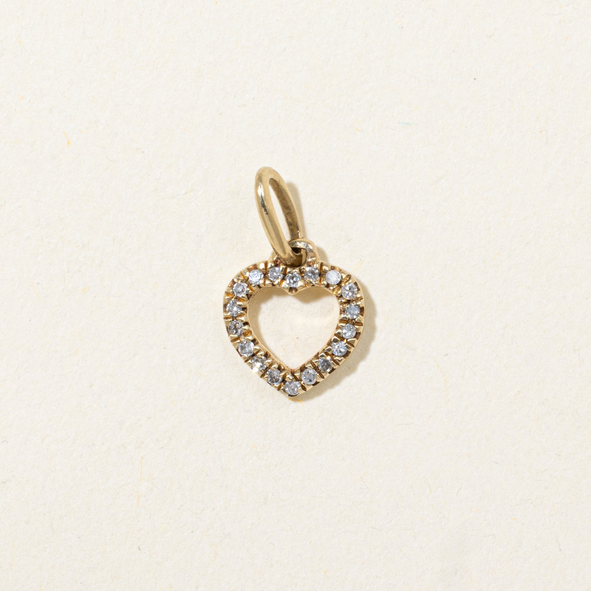 Breloque en forme de cœur en or jaune 10 carats
