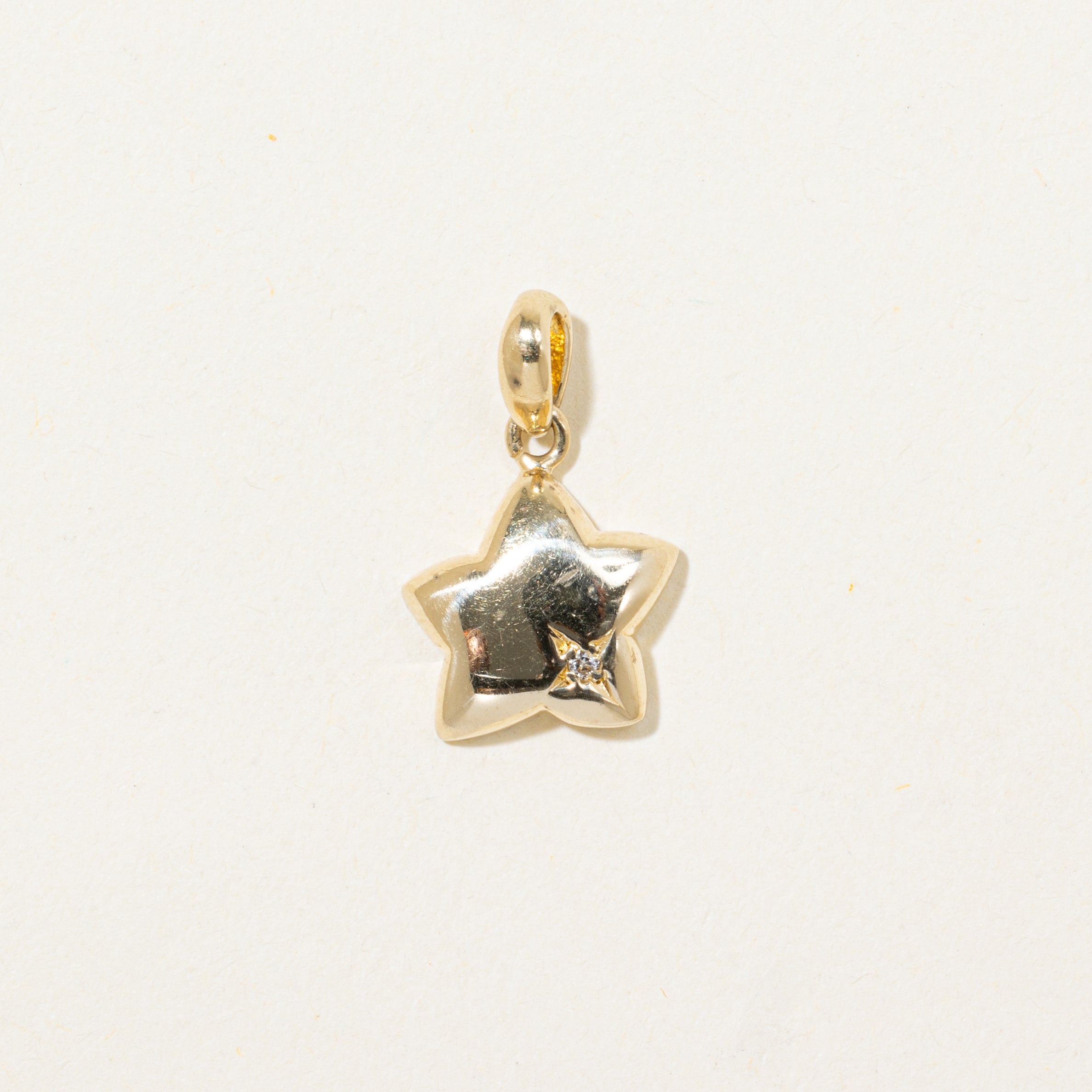 14k Yellow Gold Diamond Star Charm