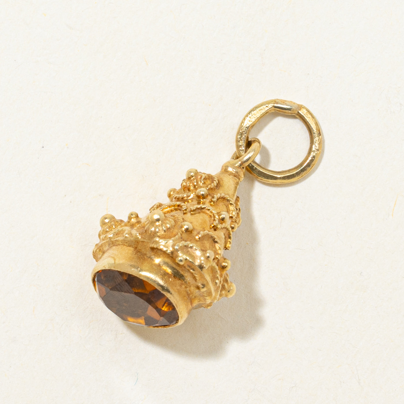 18k Citrine Scrollwork Seal Fob Pendant | 2.16ct