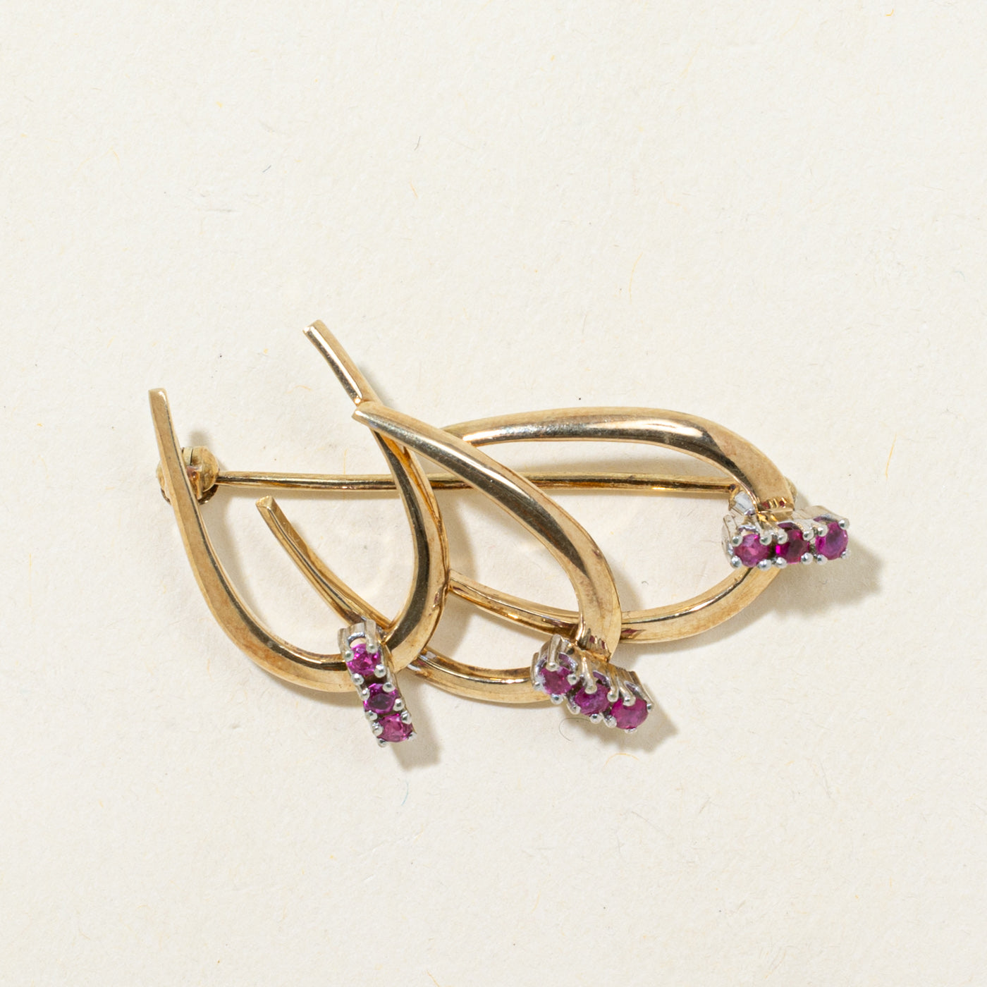 Synthetic Ruby Brooch | 0.33ctw