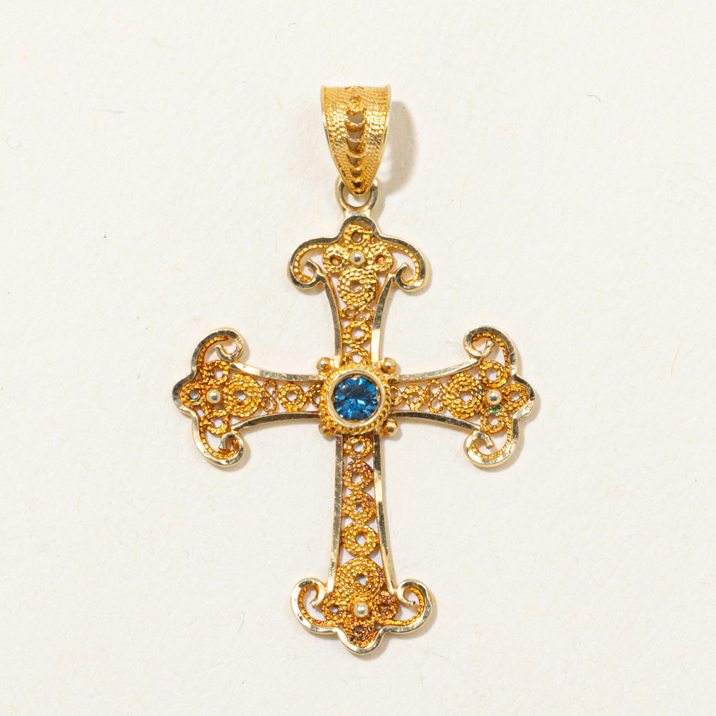 18k Sapphire Textured Openwork Cross Pendant | 0.11ct