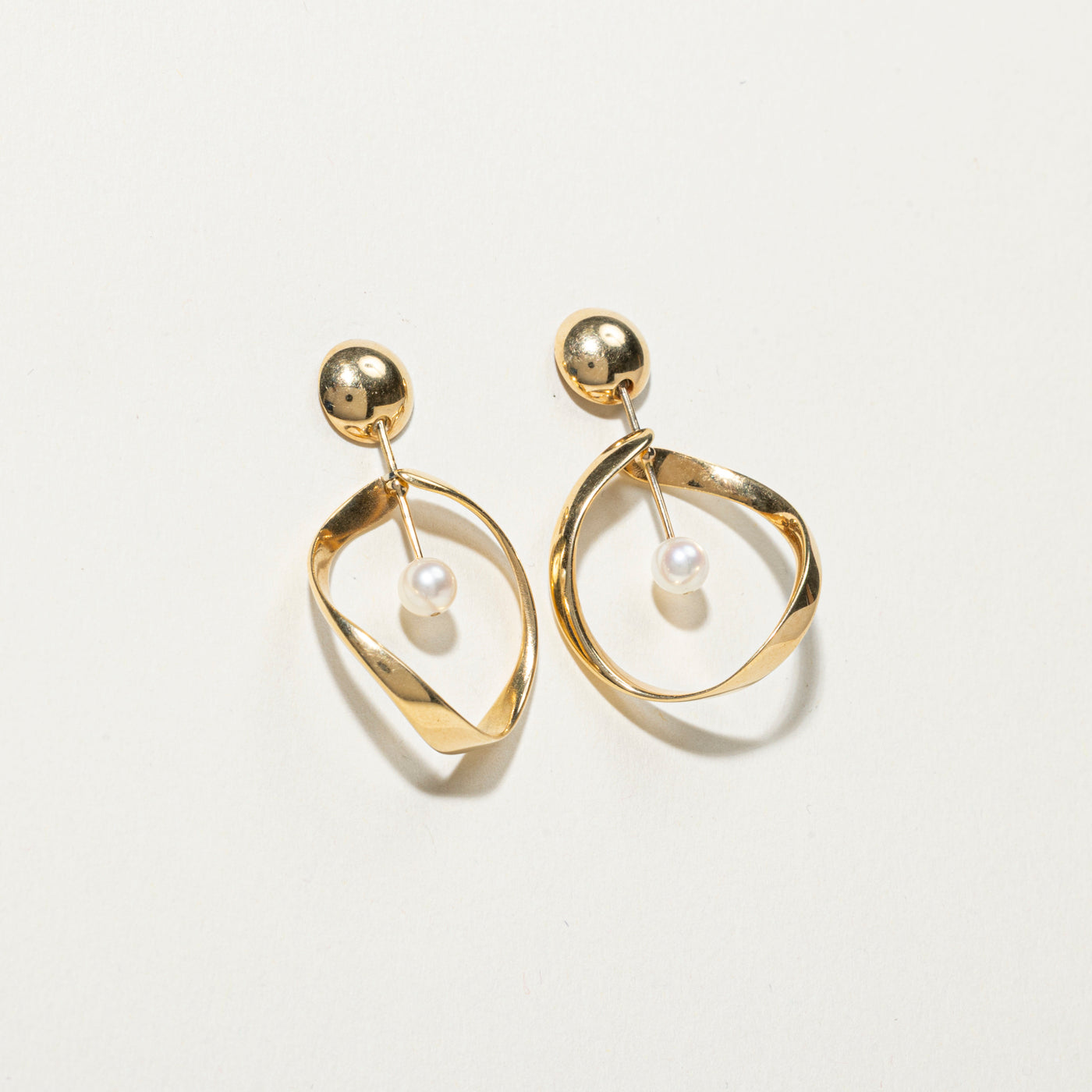 18K Pearl Dangling Abstract Drop Earrings