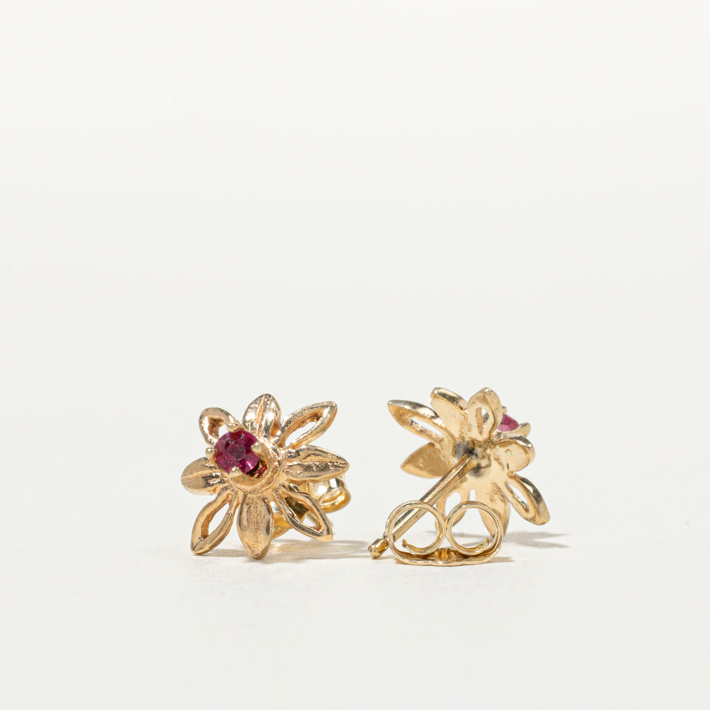 14K Synthetic Ruby Flower Stud Earrings