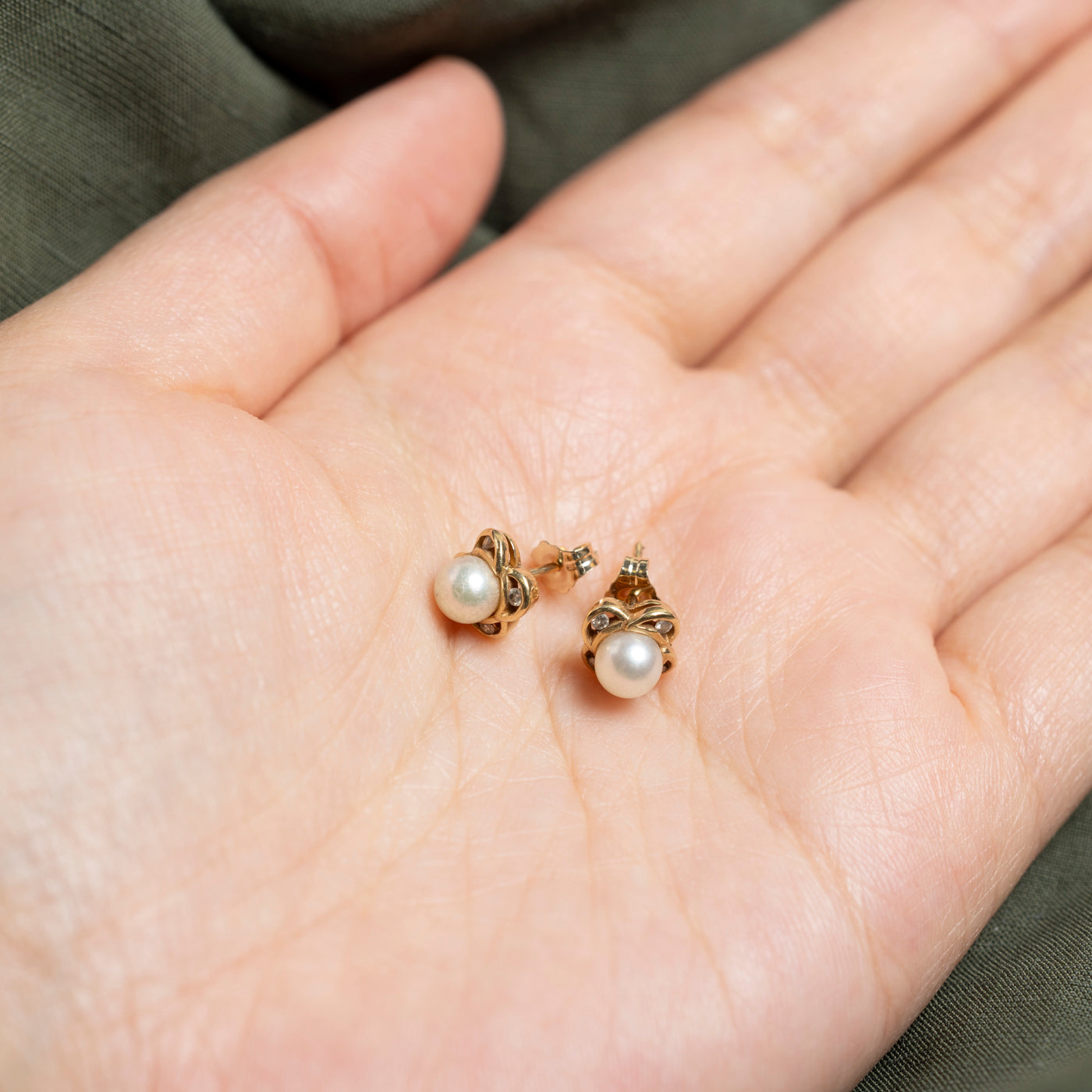 10K Pearl & Diamond Flower Stud Earrings
