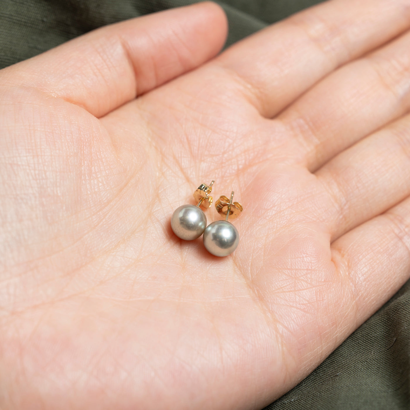 14K Grey Pearl Stud Earrings