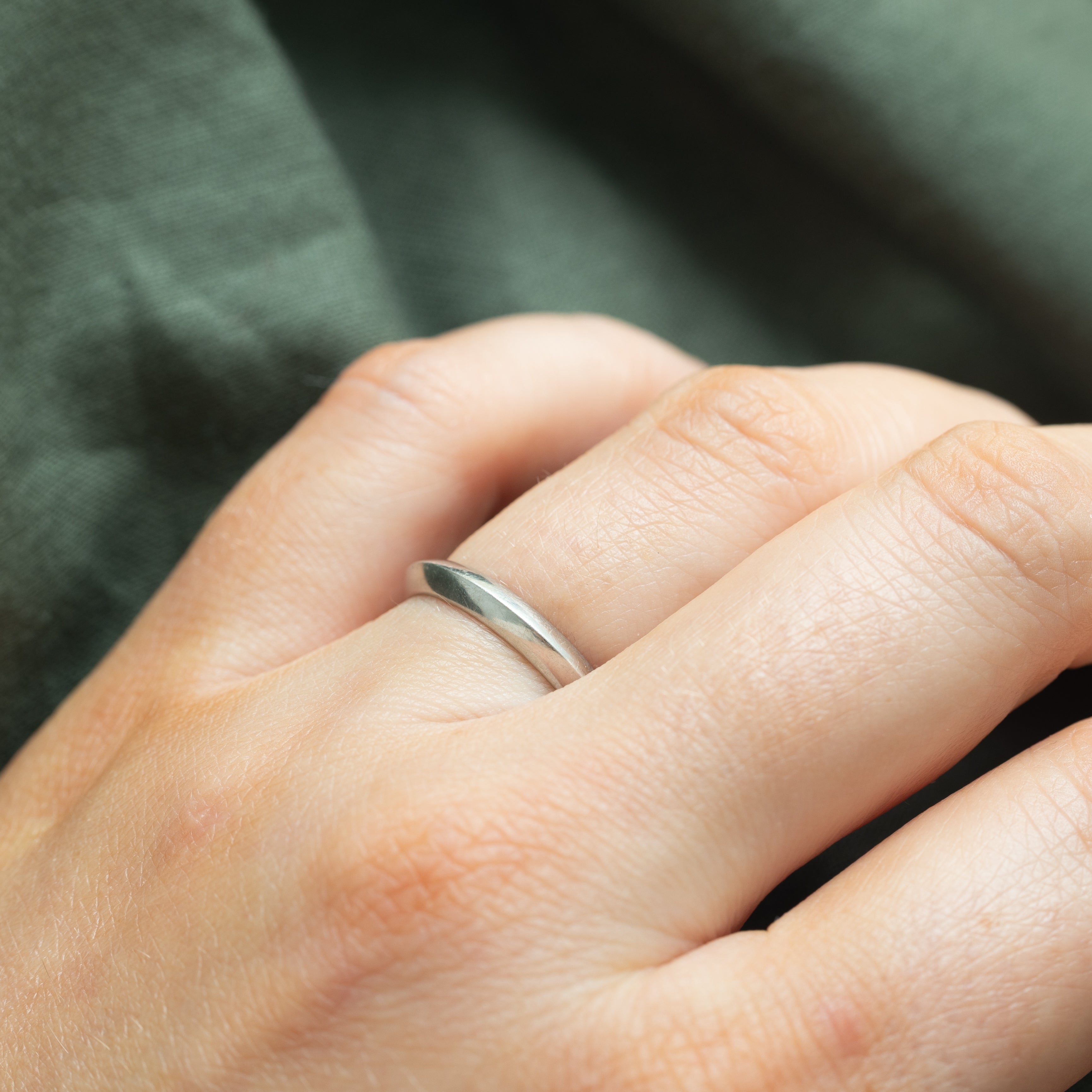 'Tiffany & Co.' Knife Edge Band | 3mm | SZ 5.5 |