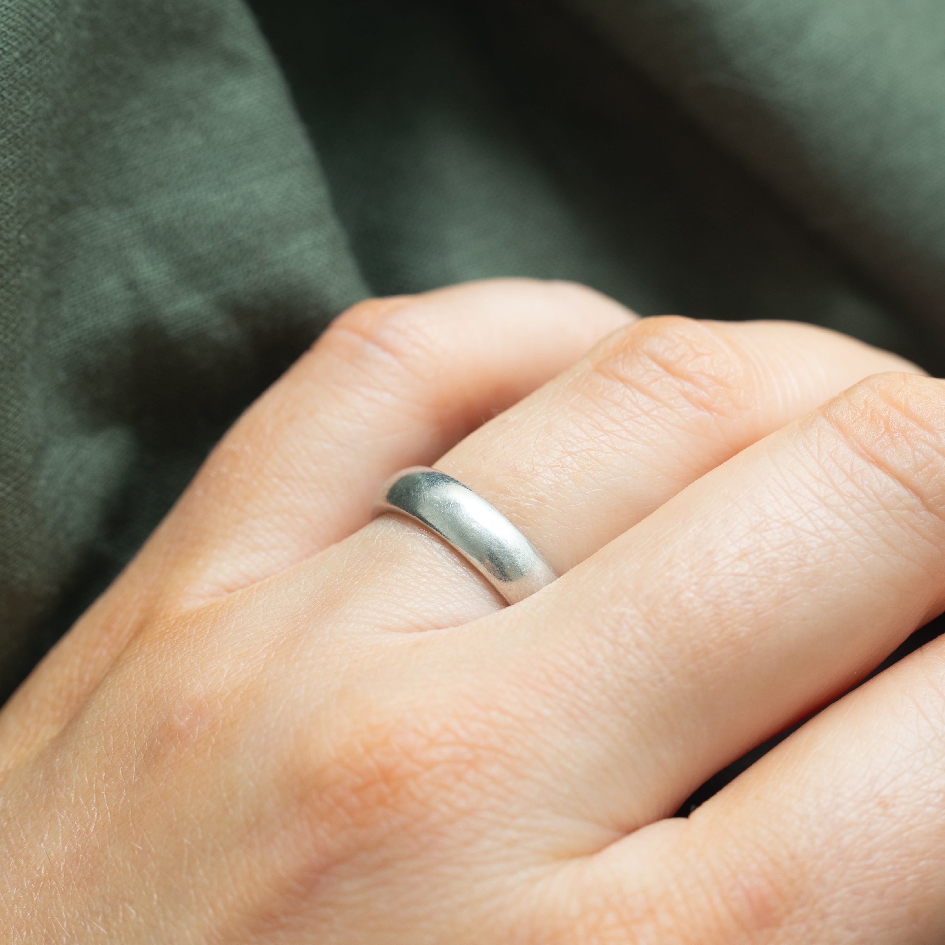 'Tiffany & Co.' Tiffany Forever Wedding Band Ring | 4.5mm | SZ 7.5 |