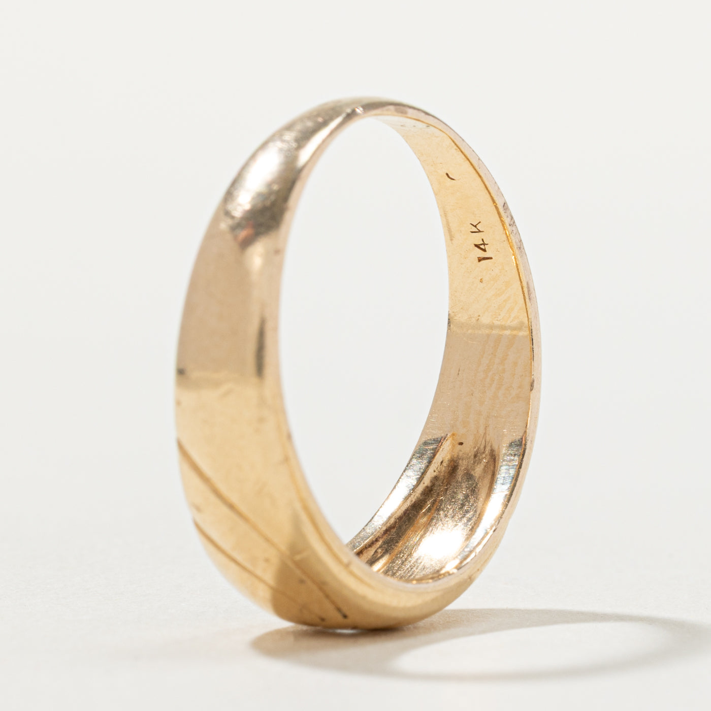 14k Star Set Diamond Engraved Band | 0.02ctw | SZ 9