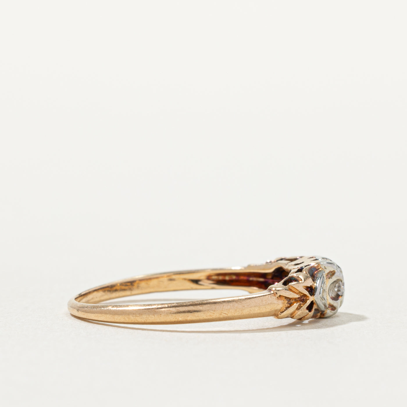 14k Illusion Set Diamond Textured Ring | 0.09ctw | SZ 6.75