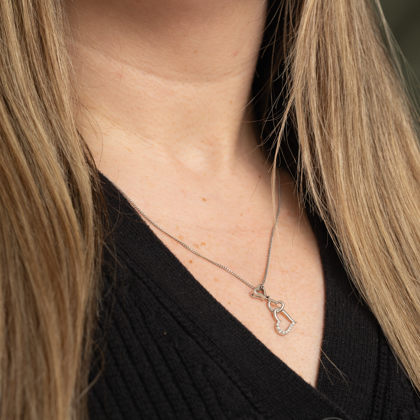 10k Diamond Dangling Hearts Pendant