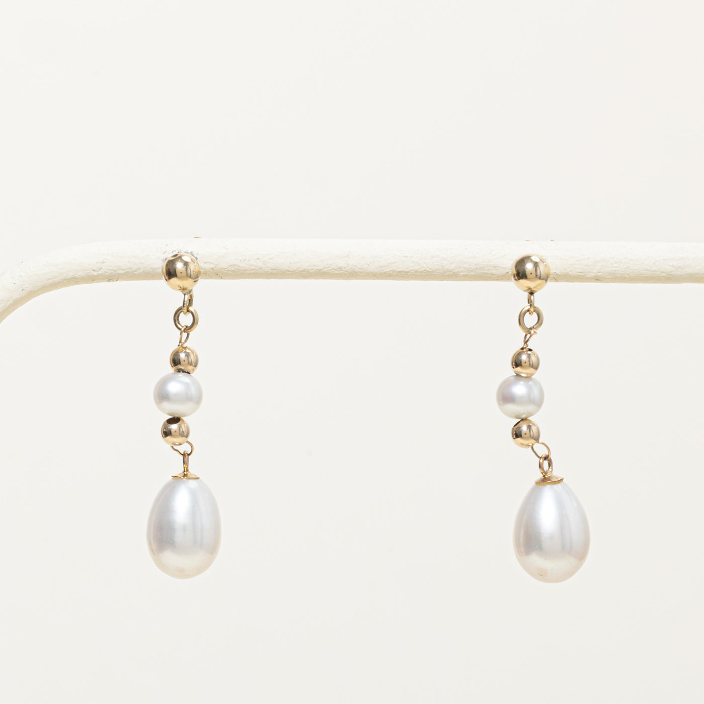 14k Pearl Drop Earrings