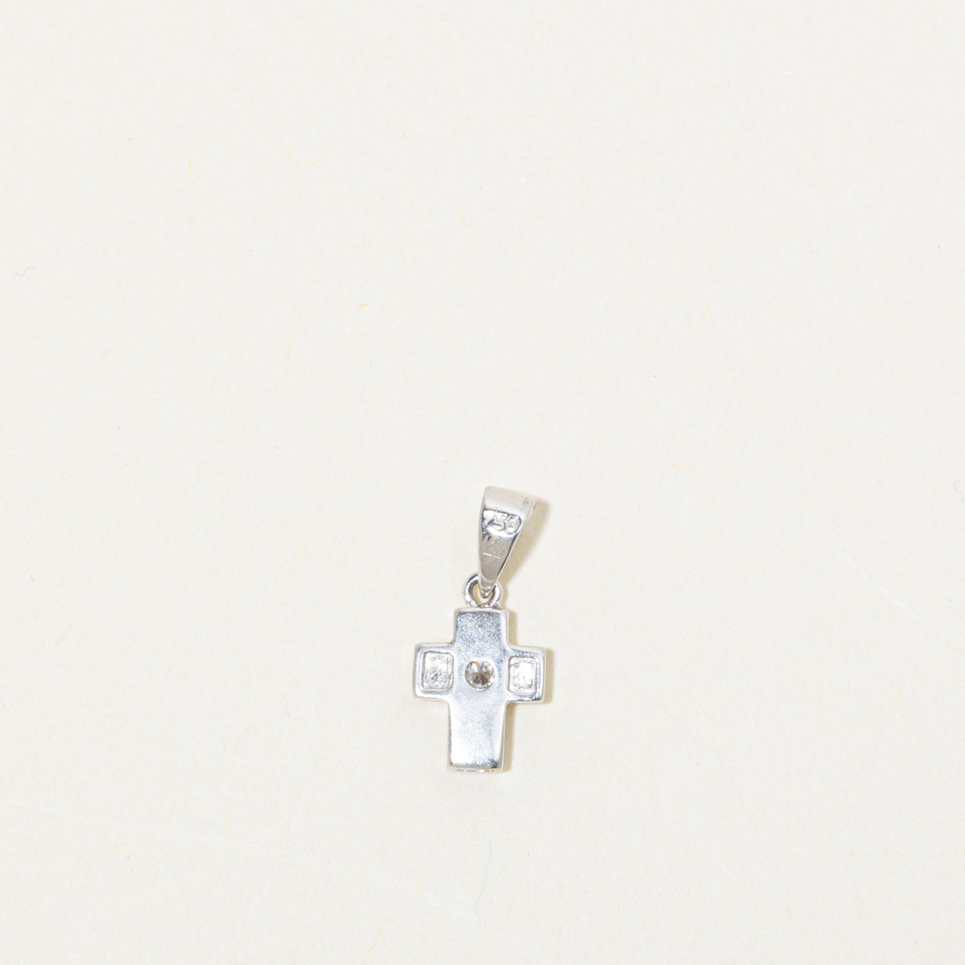 18k White Gold Diamond Cross Pendant