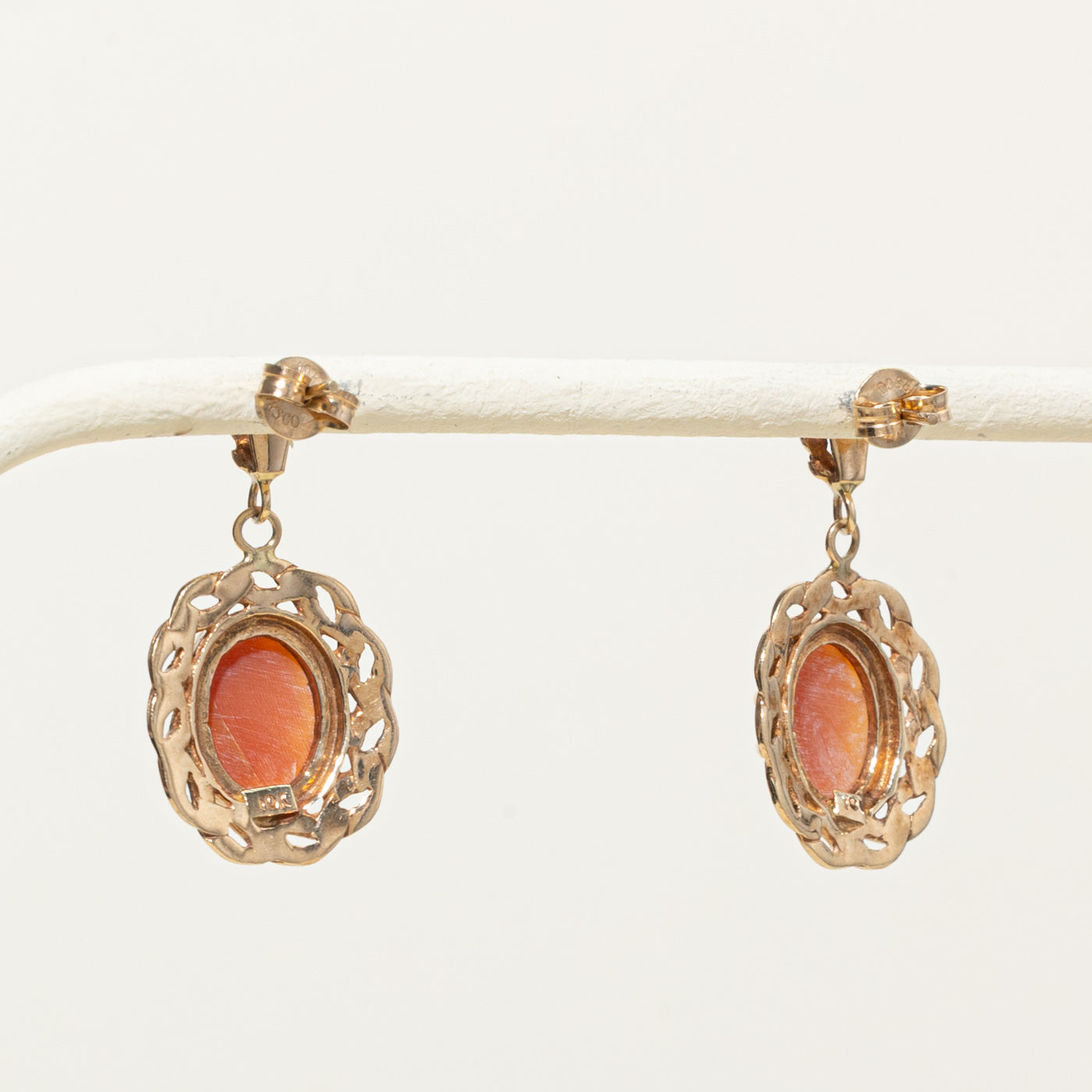 10k Shell Cameo Drop Earrings | 3.40ctw