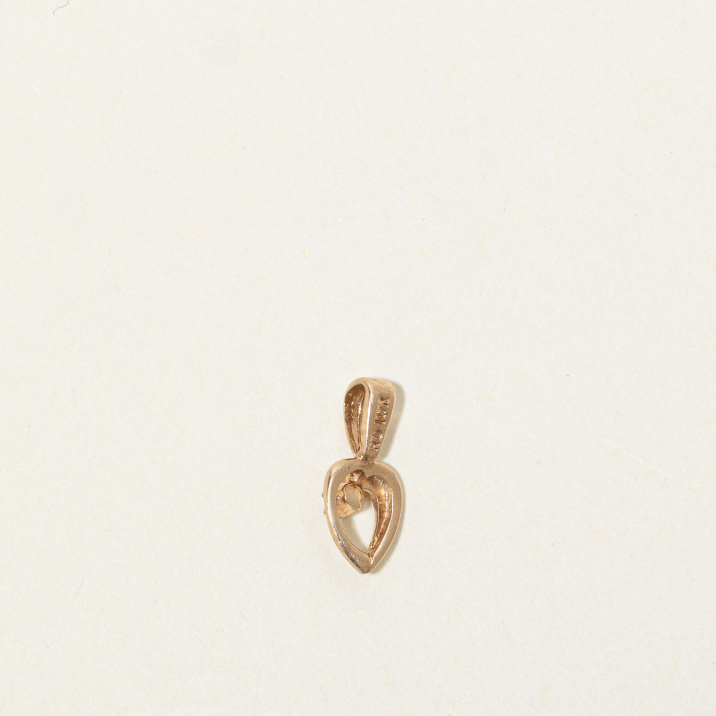 10k Diamond Textured Heart Pendant