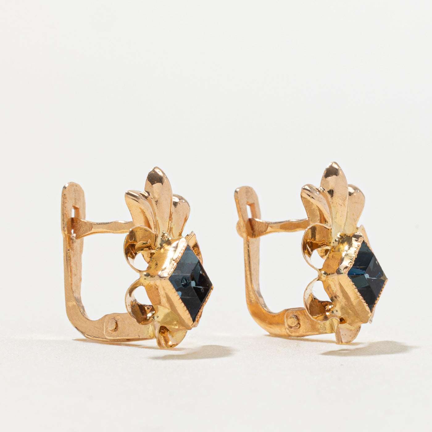 Portuguese Pasté Glass Floral Earrings | 1.20ctw