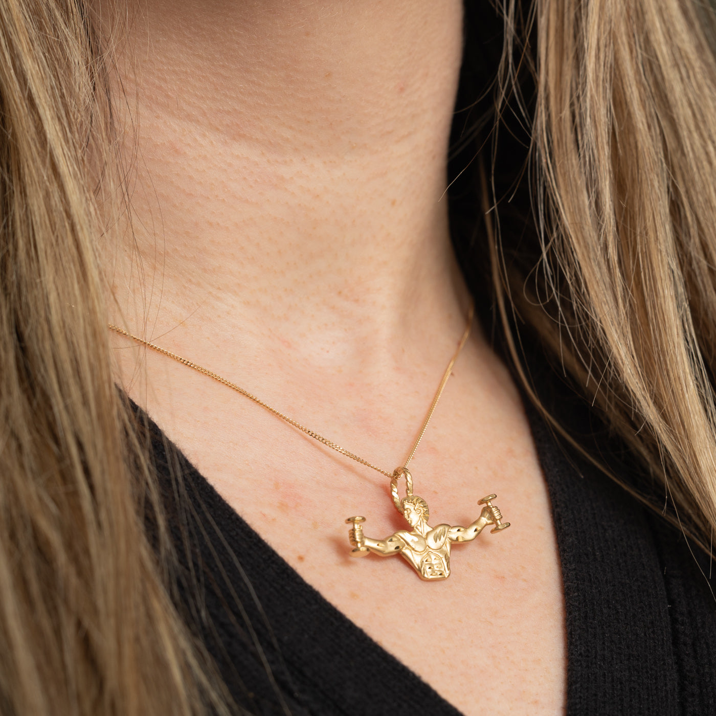 14k Bodybuilder Pendant