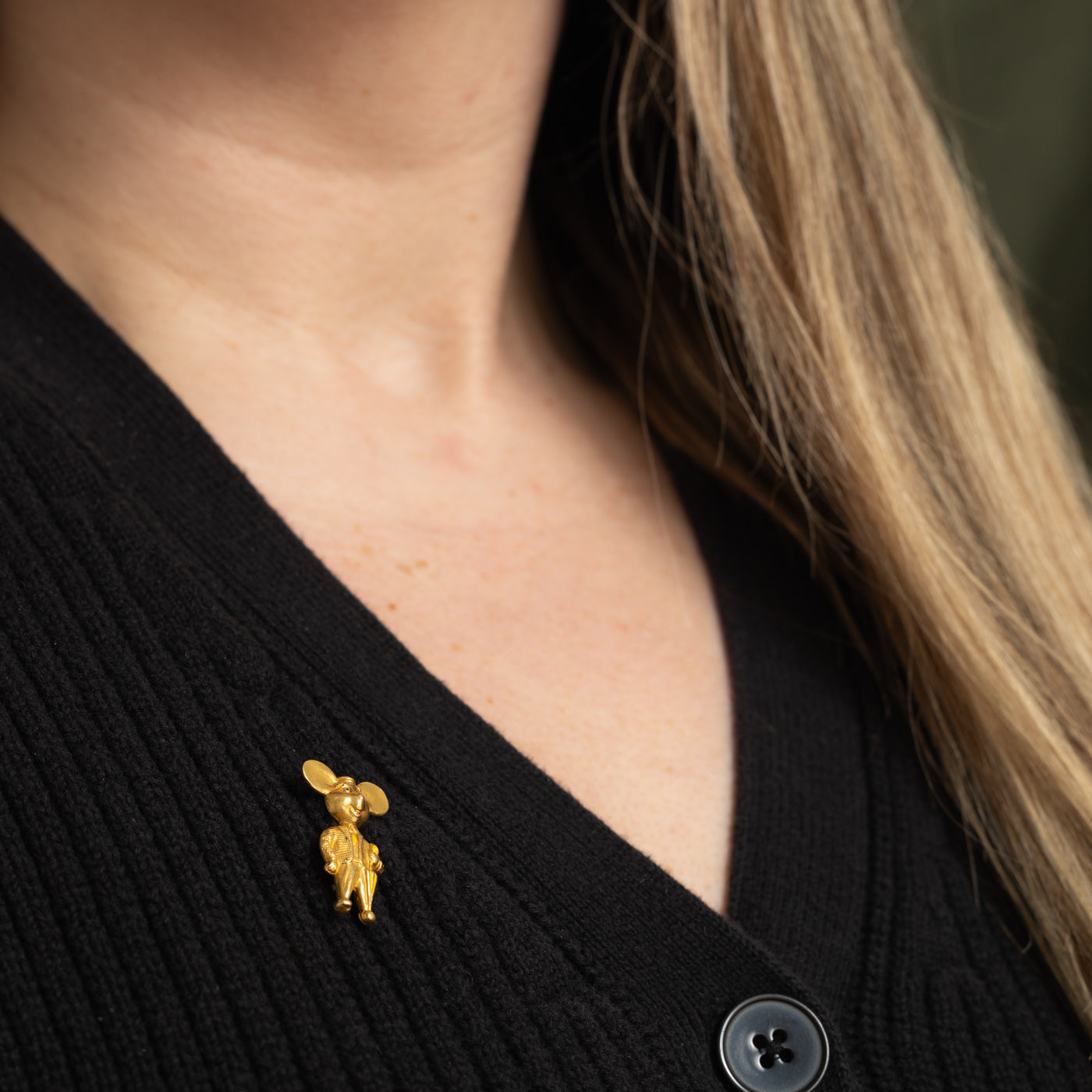 Italian 18k Topo Gigio Mouse Brooch
