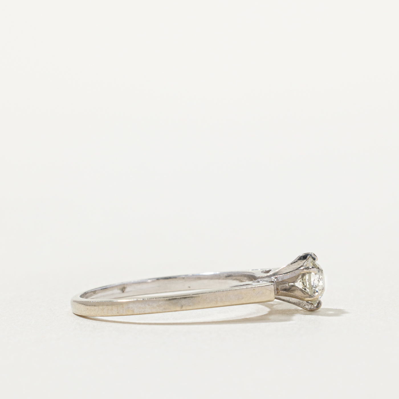 ***PRIX*** Bague en or 14 carats 9158-66