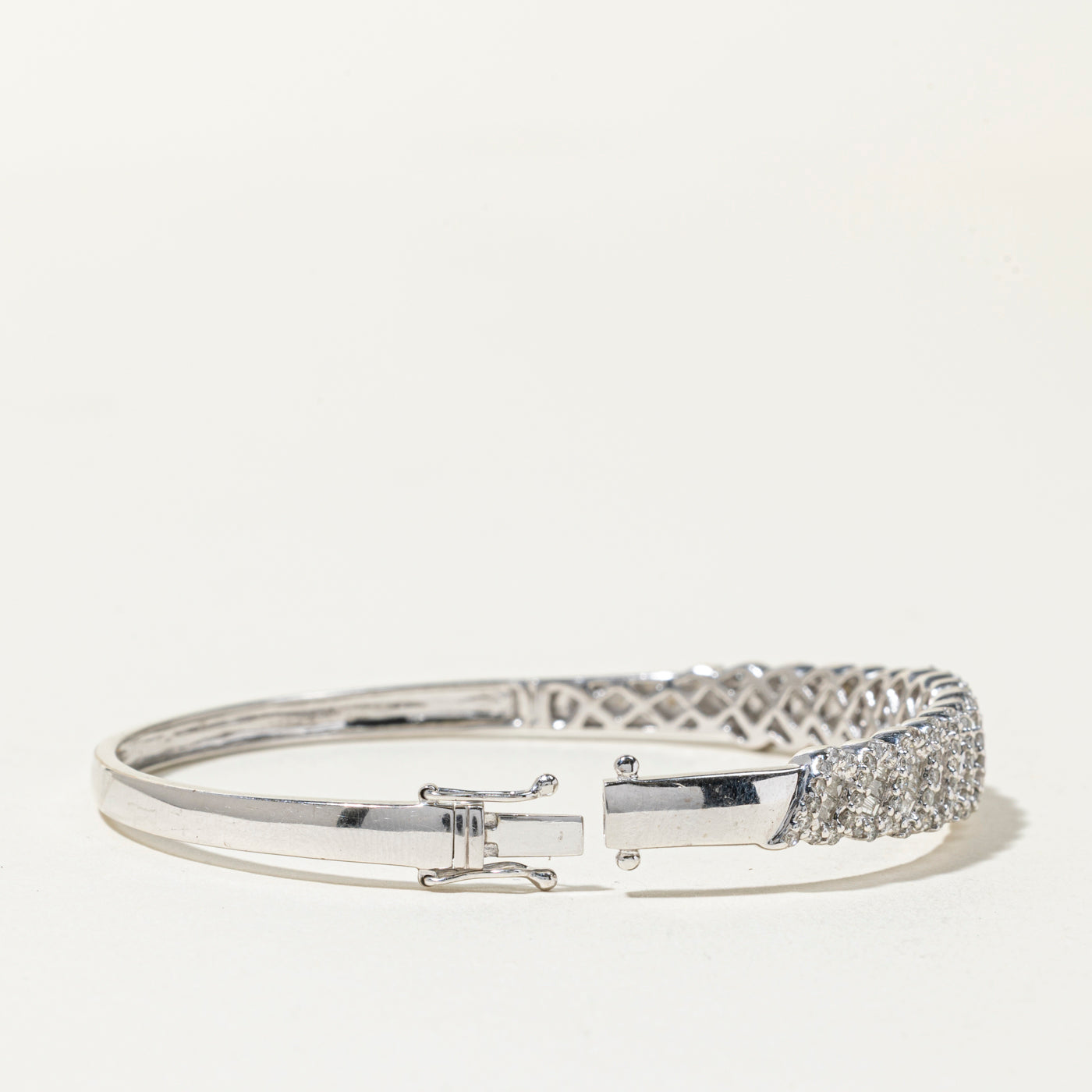 14k White Gold Diamond Bangle Bracelet | 3.17ctw | SZ 7"