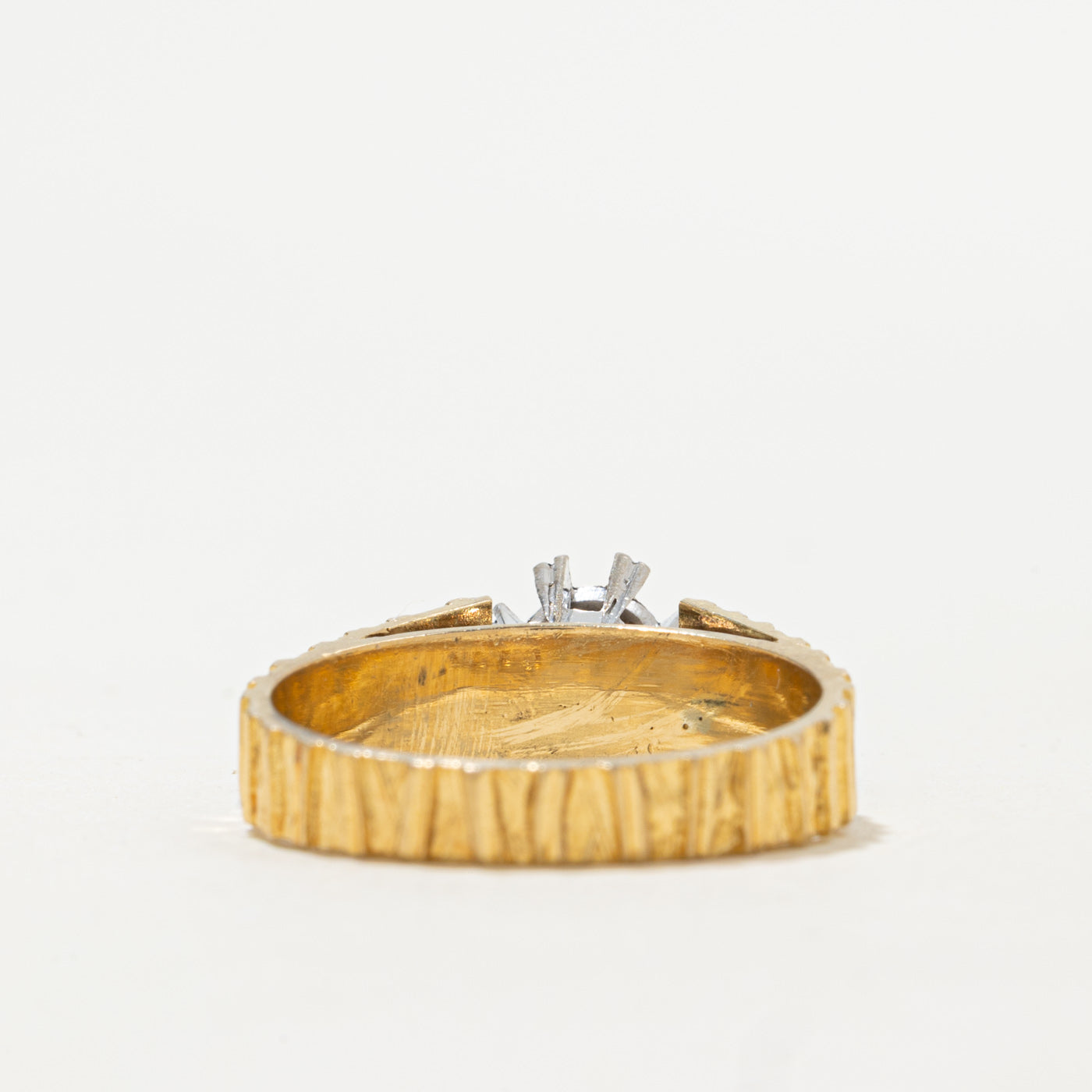 1970 Birmingham 18K Illusion Set Diamond Textured Ring | 0.05ct | SZ 7.5